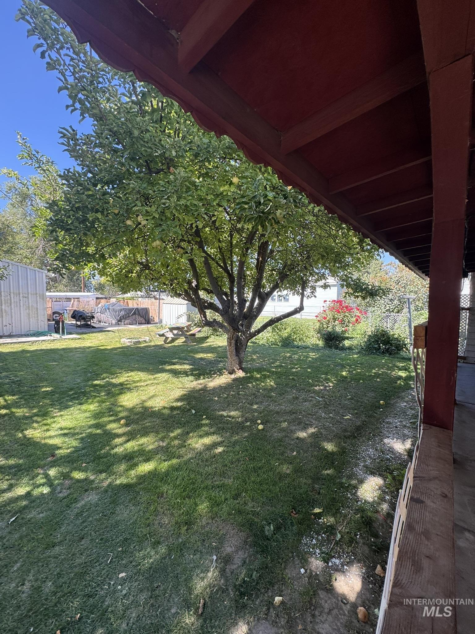 431 N Bracken Street, Twin Falls, Idaho 83301, 4 Bedrooms, 1 Bathroom, Residential For Sale, Price $285,000,MLS 98961866