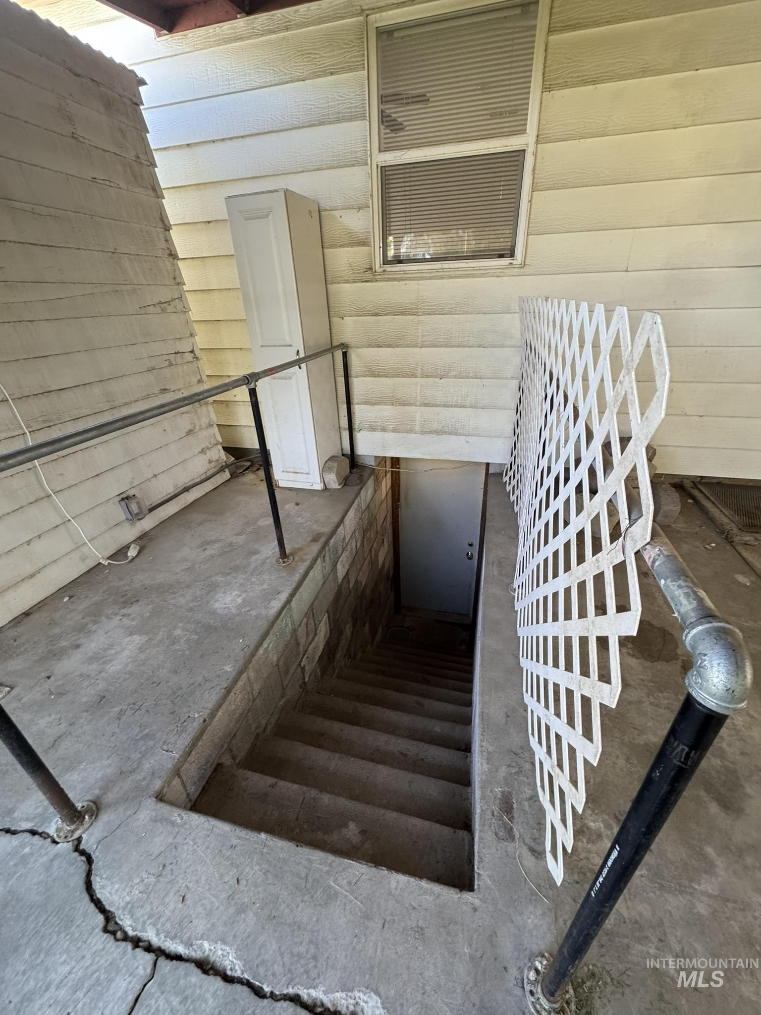 431 N Bracken Street, Twin Falls, Idaho 83301, 4 Bedrooms, 1 Bathroom, Residential For Sale, Price $285,000,MLS 98961866