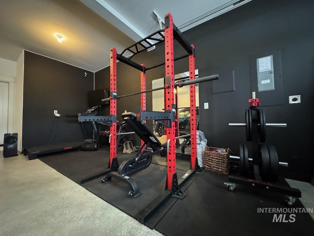 4637 W Riva Capri Ct, Meridian, Idaho 83646, 3 Bedrooms, 2.5 Bathrooms, Residential For Sale, Price $425,000,MLS 98961874