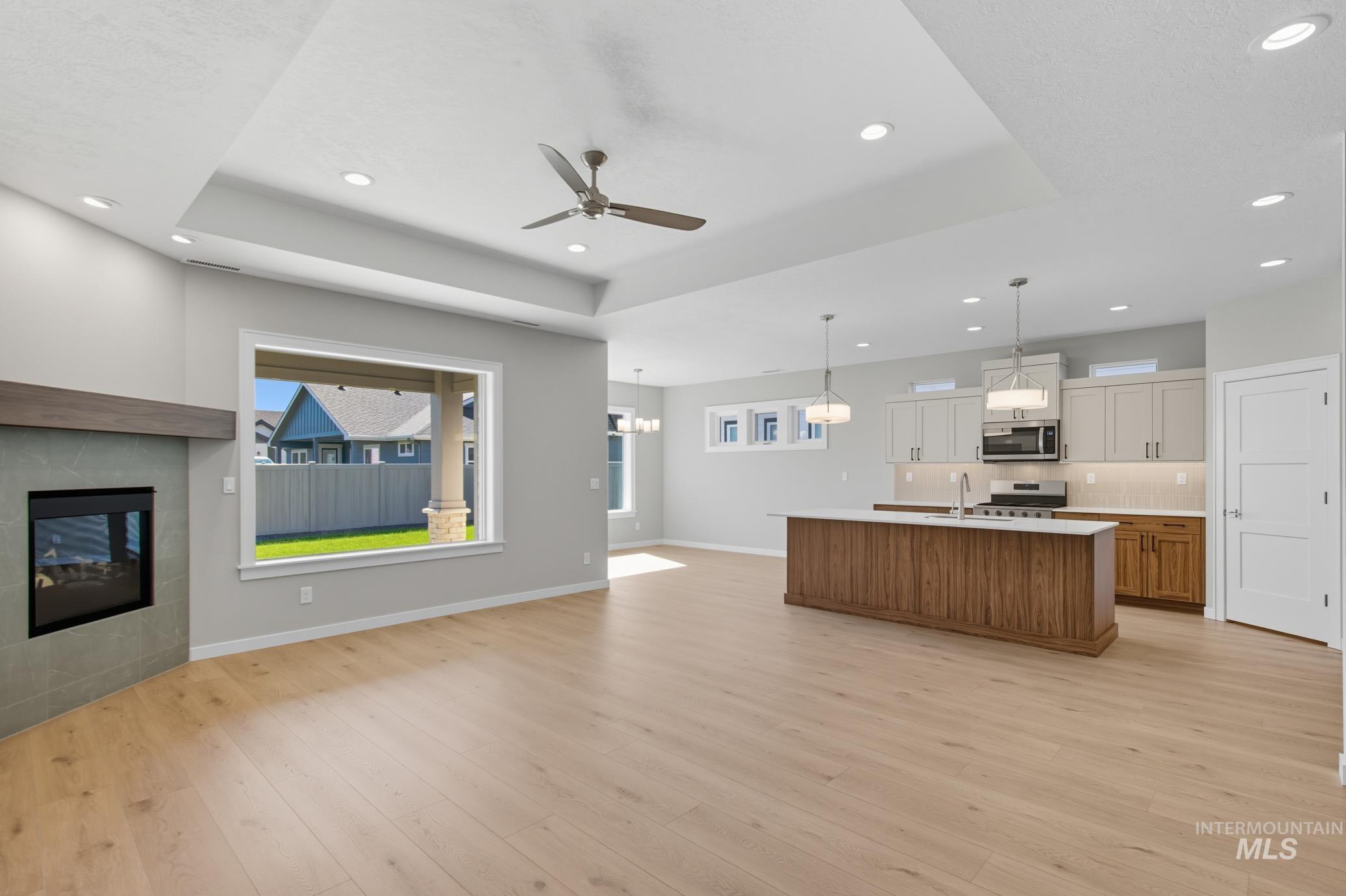 2095 W Ibis Drive, Nampa, Idaho 83686, 3 Bedrooms, 2 Bathrooms, Residential For Sale, Price $548,900,MLS 98961876