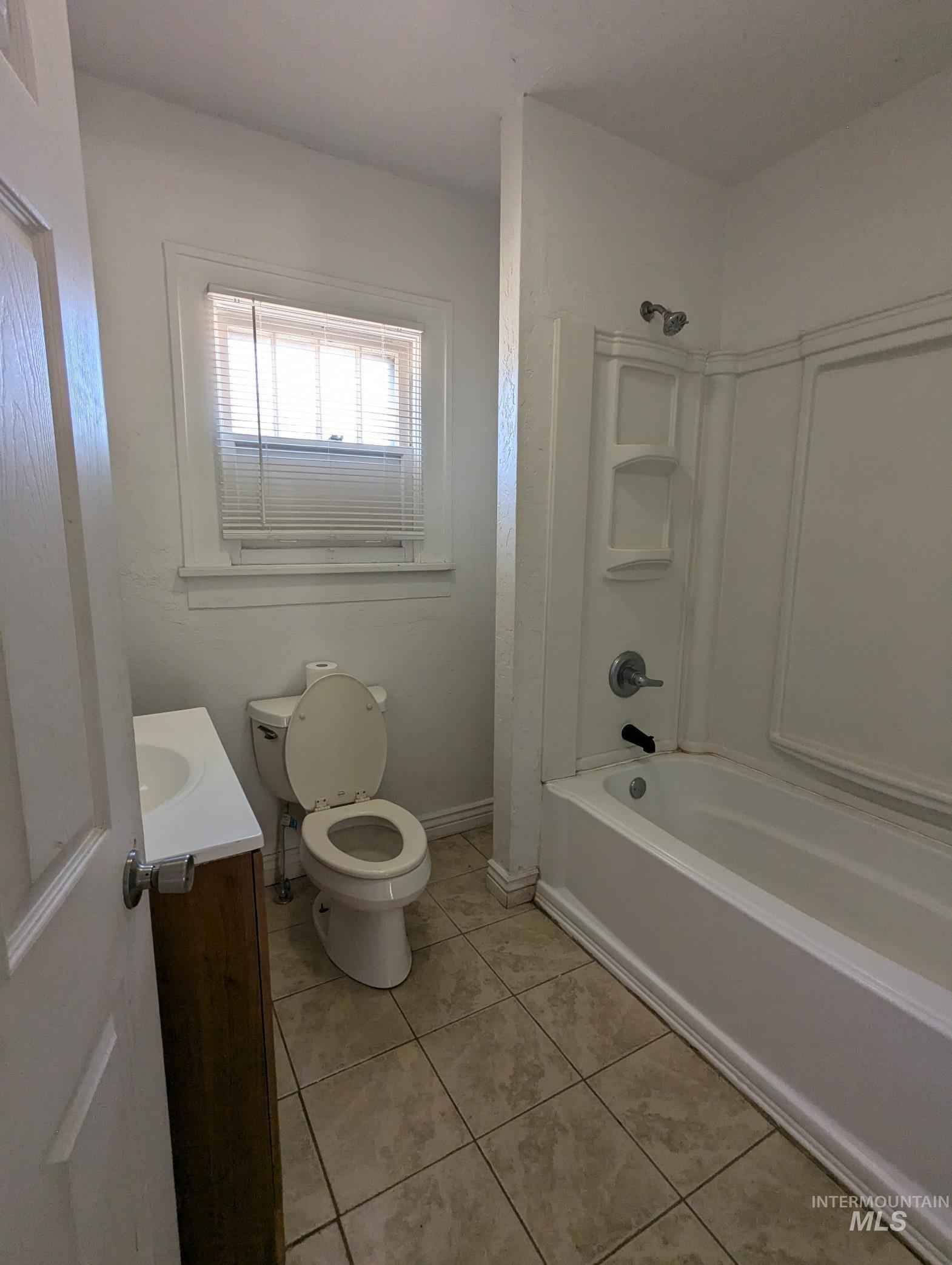 359 N 2nd Ave, Twin Falls, Idaho 83301, 2 Bedrooms, 1 Bathroom, Residential For Sale, Price $234,500, 98961894