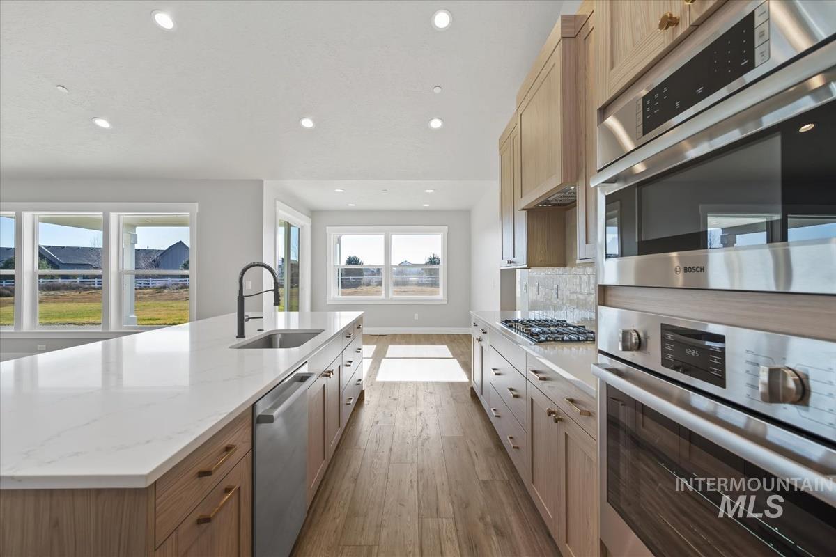 15319 Rhodes Ct, Caldwell, Idaho 83607, 4 Bedrooms, 2.5 Bathrooms, Residential For Sale, Price $1,034,900, 98961905