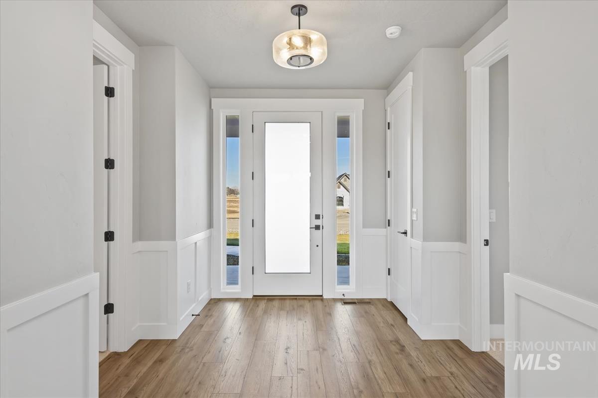 15319 Rhodes Ct, Caldwell, Idaho 83607, 4 Bedrooms, 2.5 Bathrooms, Residential For Sale, Price $1,034,900, 98961905