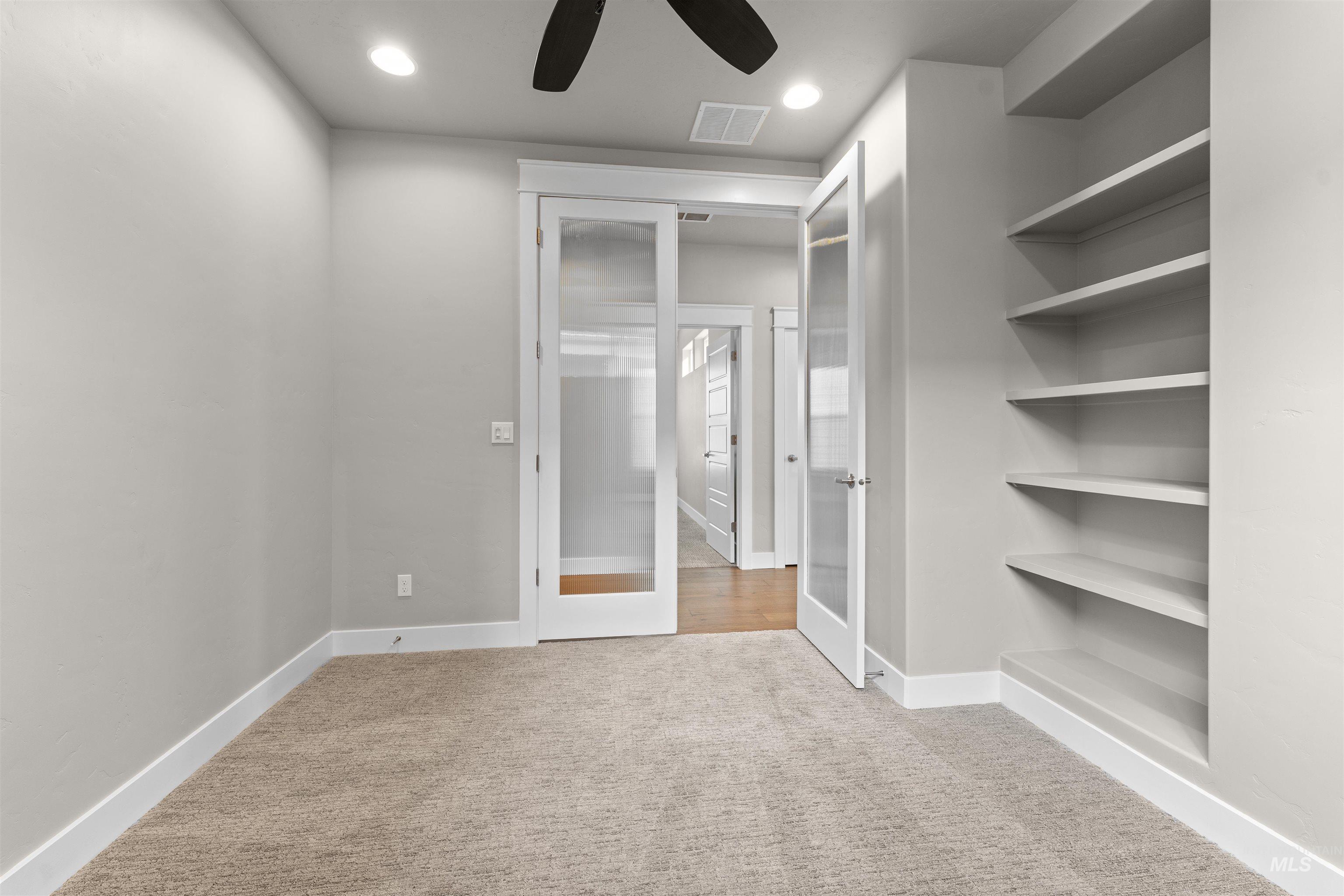 3464 E Macumbo Ln, Meridian, Idaho 83642, 2 Bedrooms, 2 Bathrooms, Residential For Sale, Price $579,900,MLS 98961917