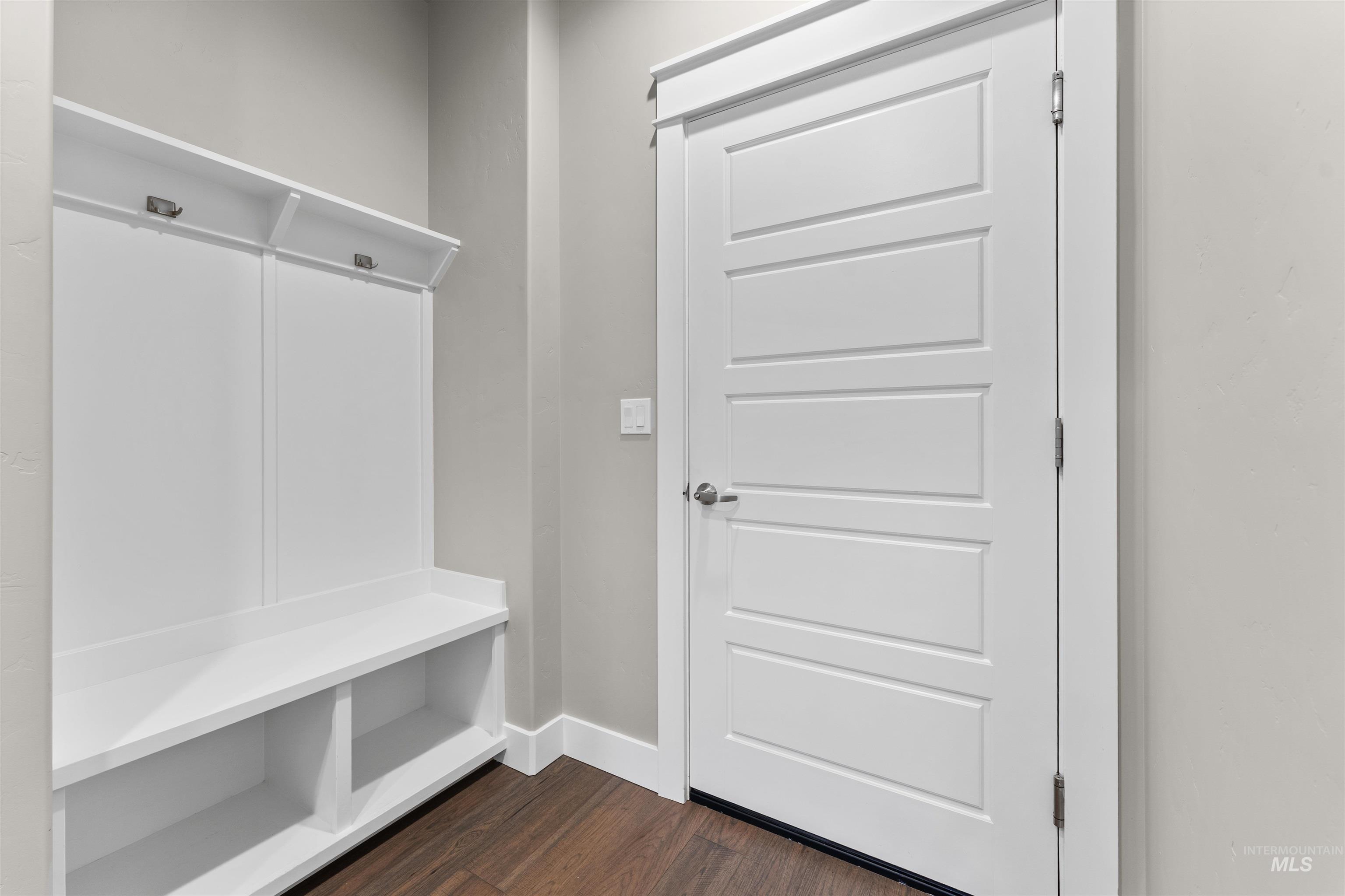 3464 E Macumbo Ln, Meridian, Idaho 83642, 2 Bedrooms, 2 Bathrooms, Residential For Sale, Price $579,900,MLS 98961917