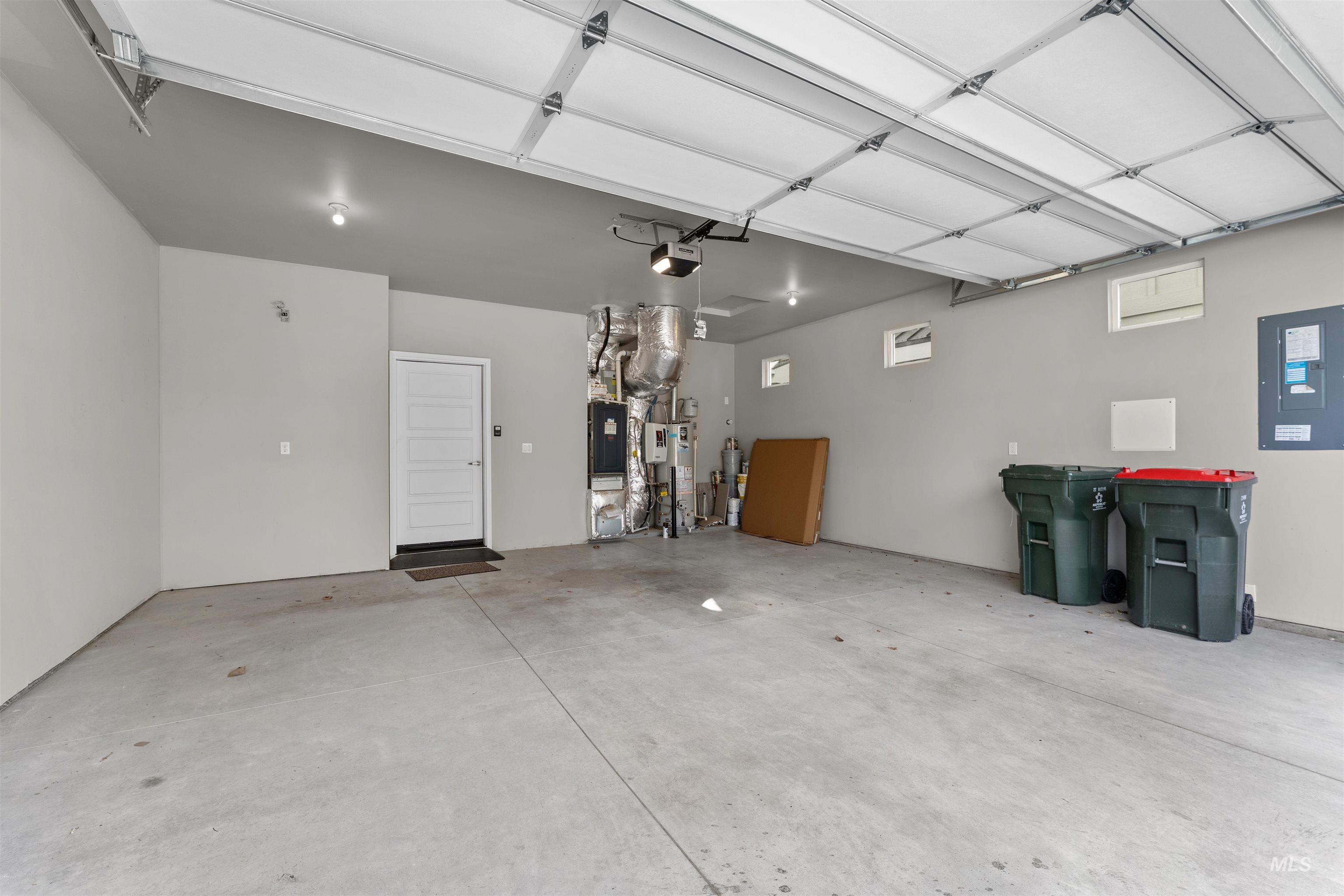 3464 E Macumbo Ln, Meridian, Idaho 83642, 2 Bedrooms, 2 Bathrooms, Residential For Sale, Price $579,900,MLS 98961917