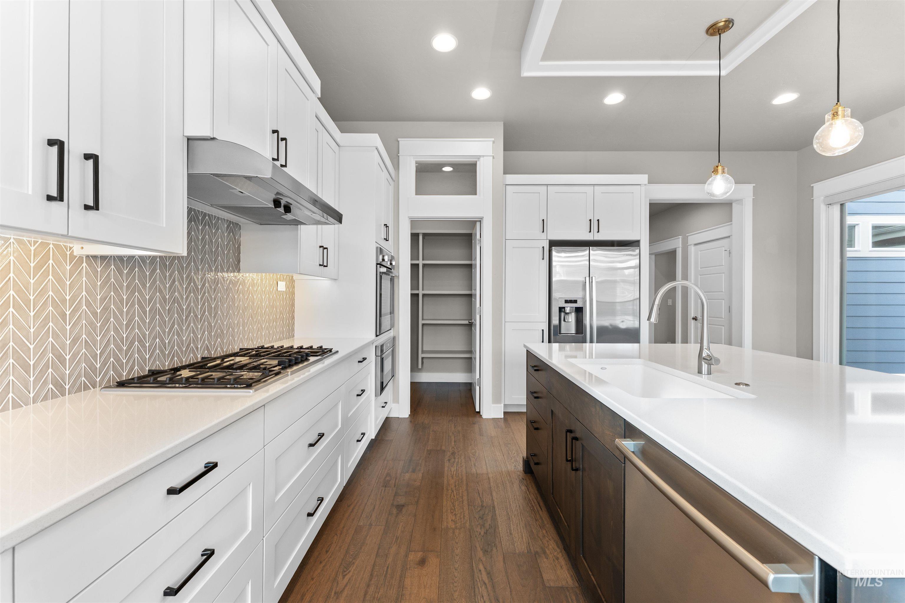 3464 E Macumbo Ln, Meridian, Idaho 83642, 2 Bedrooms, 2 Bathrooms, Residential For Sale, Price $579,900,MLS 98961917