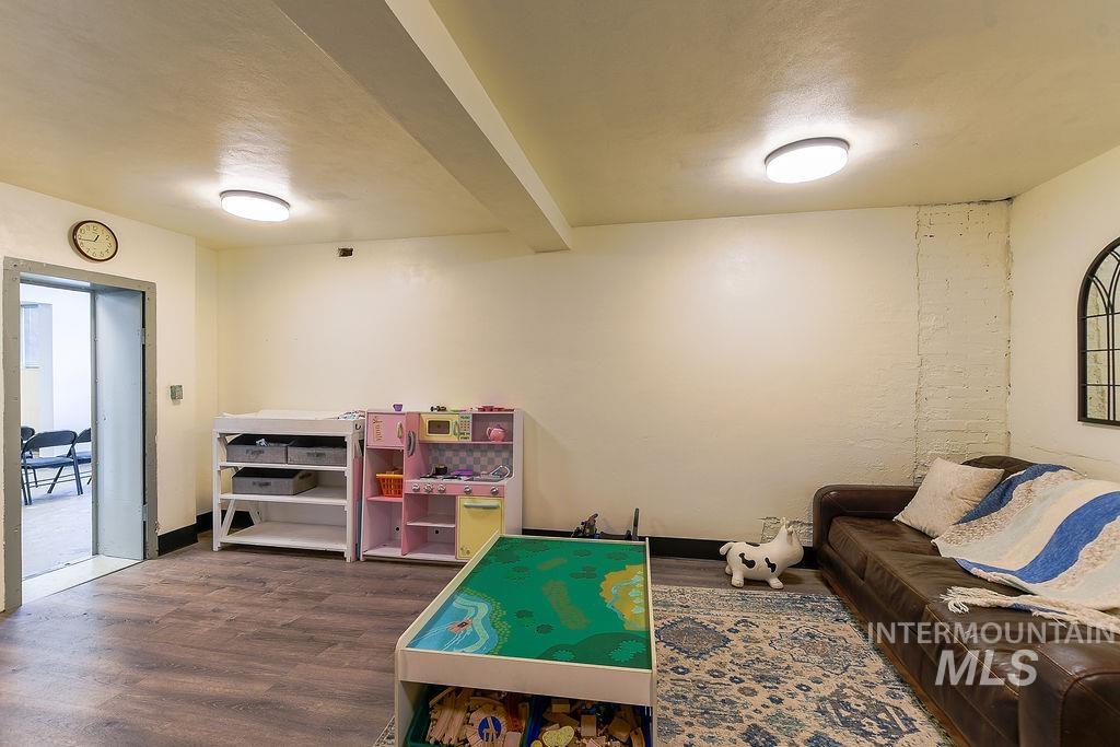 424 S Main St, Troy, Idaho 83871, Business/Commercial For Sale, Price $590,000, 98961918