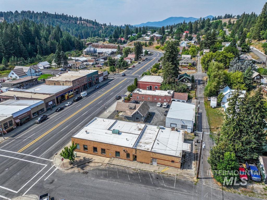 424 S Main St, Troy, Idaho 83871, Business/Commercial For Sale, Price $590,000, 98961918