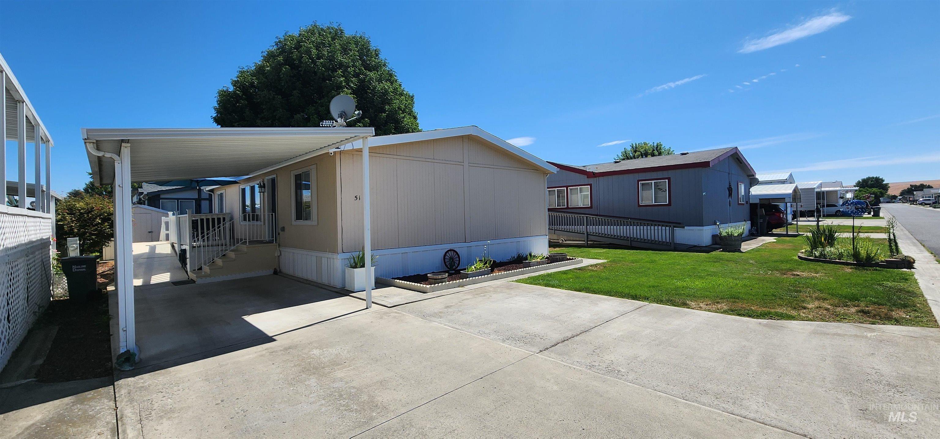 2115 6th Ave, Clarkston, Washington 99403, 3 Bedrooms, 2 Bathrooms, Residential For Sale, Price $132,500,MLS 98961925