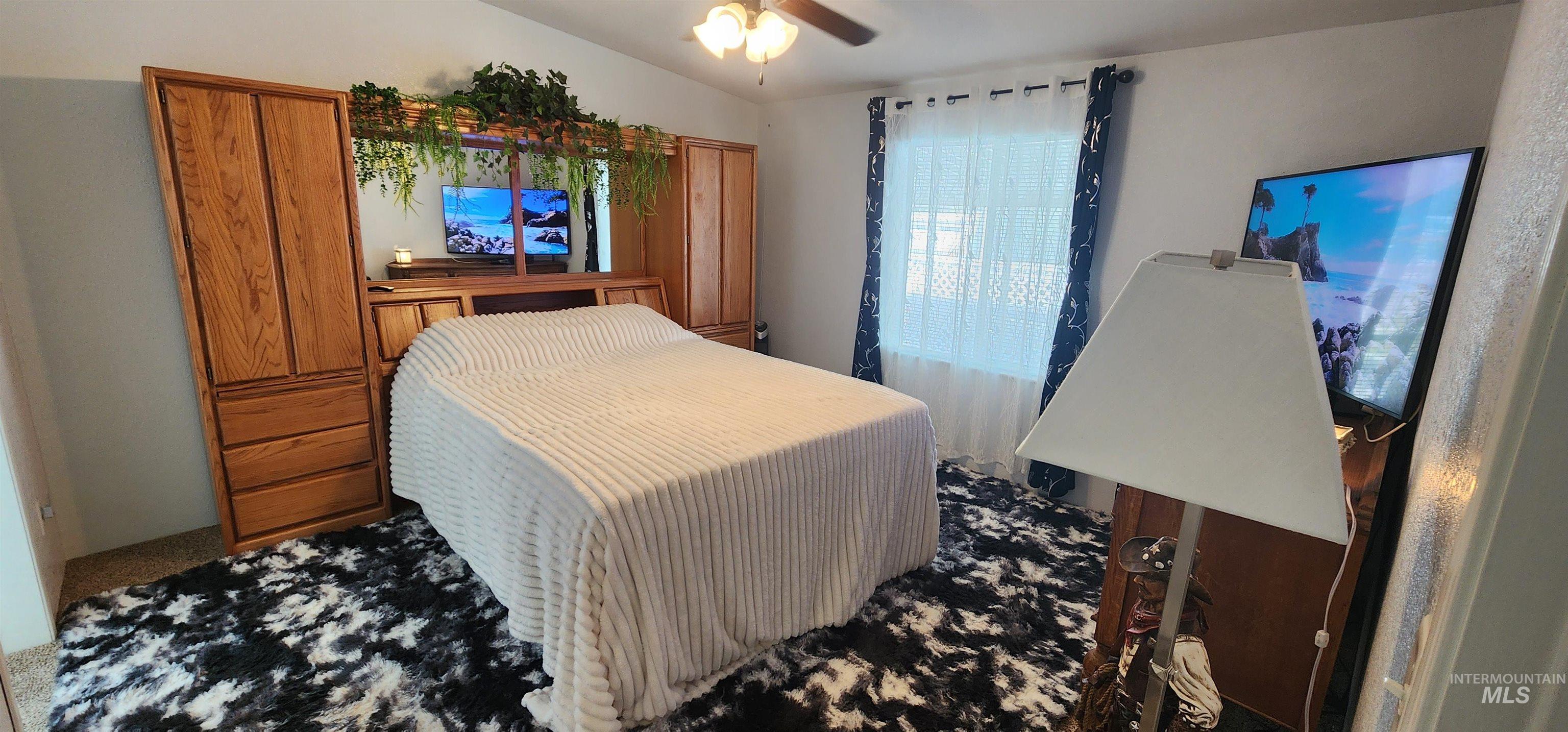 2115 6th Ave, Clarkston, Washington 99403, 3 Bedrooms, 2 Bathrooms, Residential For Sale, Price $132,500,MLS 98961925