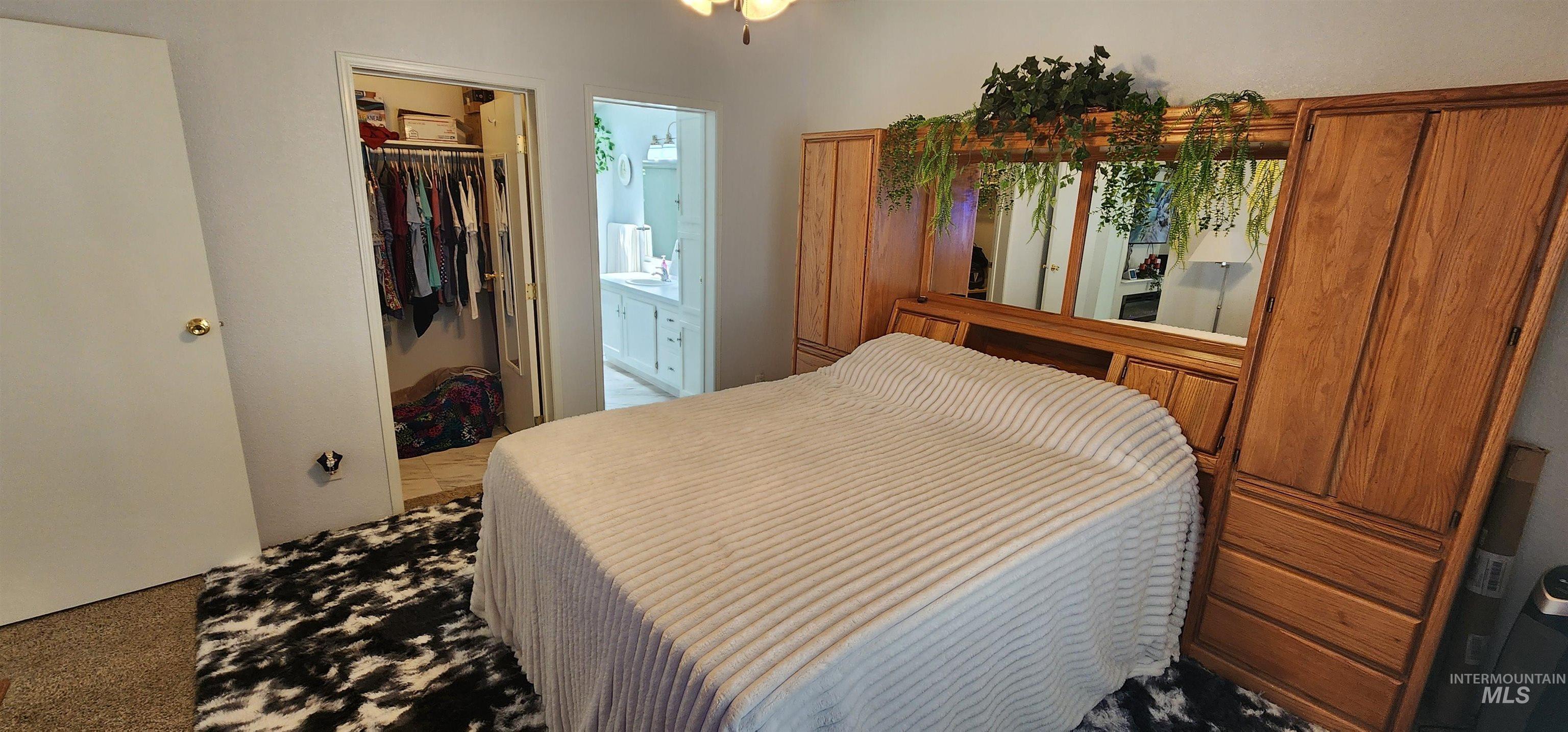 2115 6th Ave, Clarkston, Washington 99403, 3 Bedrooms, 2 Bathrooms, Residential For Sale, Price $132,500,MLS 98961925