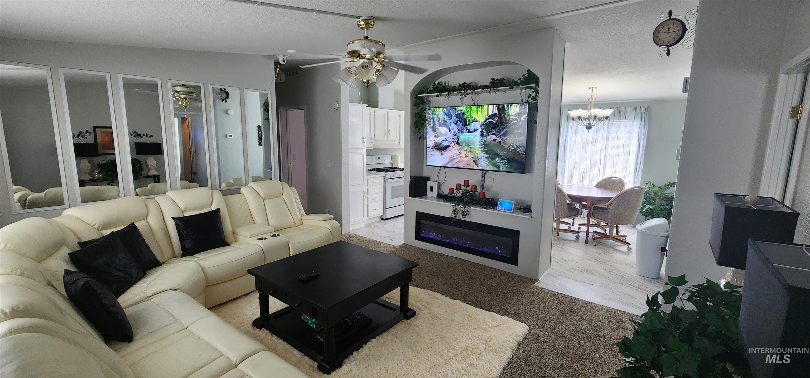 2115 6th Ave, Clarkston, Washington 99403, 3 Bedrooms, 2 Bathrooms, Residential For Sale, Price $132,500,MLS 98961925