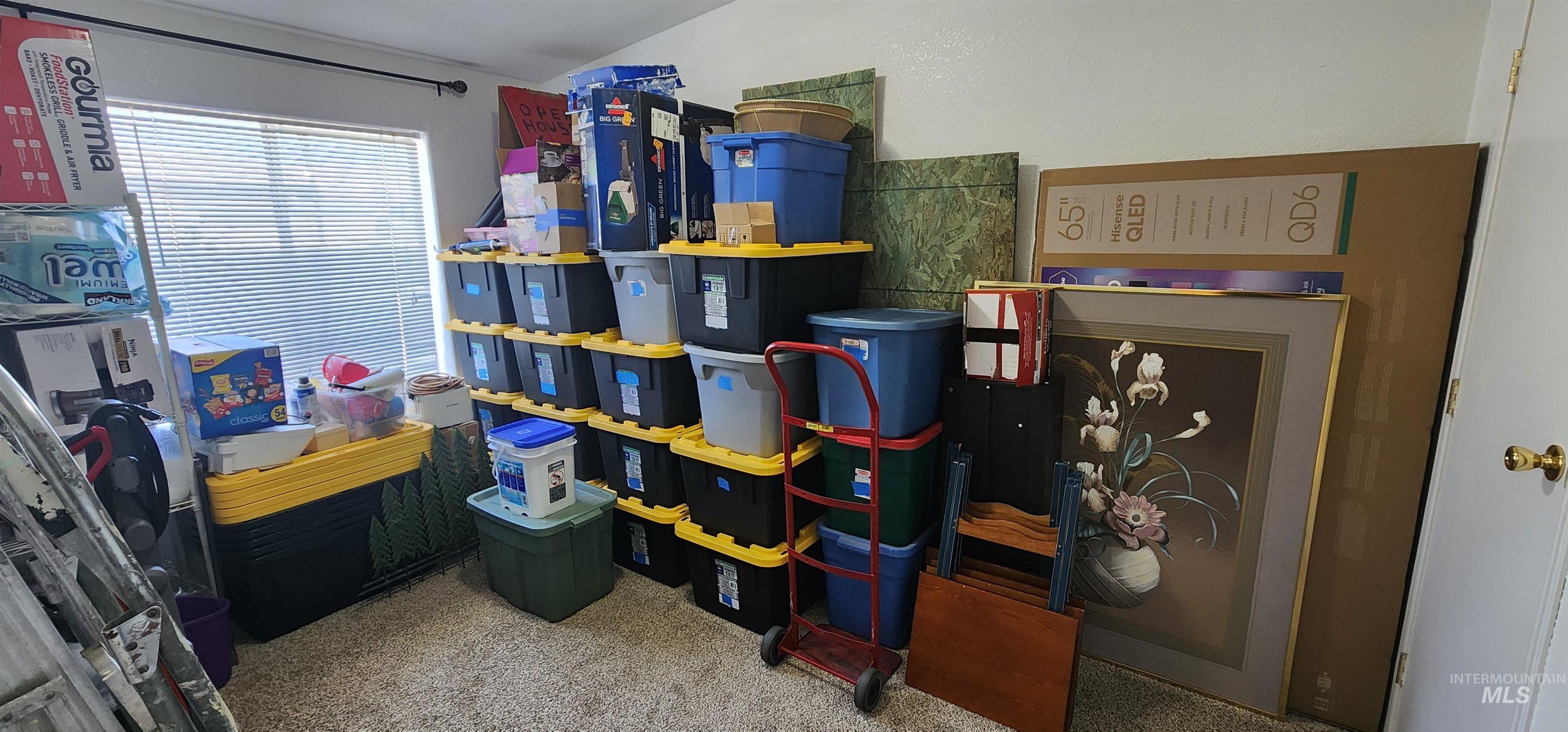 2115 6th Ave, Clarkston, Washington 99403, 3 Bedrooms, 2 Bathrooms, Residential For Sale, Price $132,500,MLS 98961925