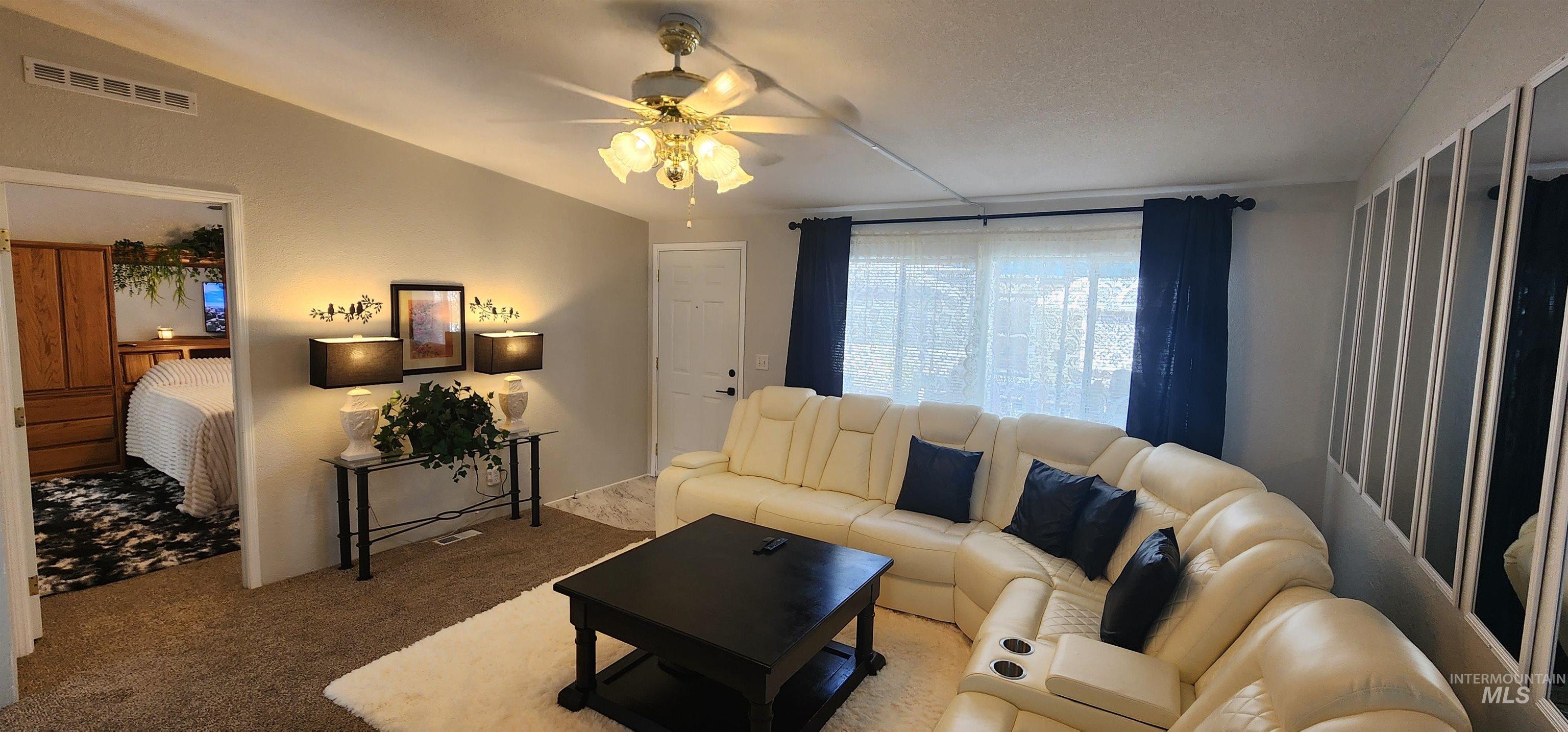 2115 6th Ave, Clarkston, Washington 99403, 3 Bedrooms, 2 Bathrooms, Residential For Sale, Price $132,500,MLS 98961925