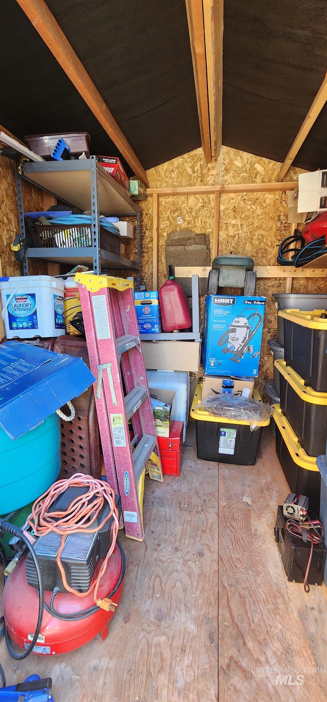 2115 6th Ave, Clarkston, Washington 99403, 3 Bedrooms, 2 Bathrooms, Residential For Sale, Price $132,500,MLS 98961925