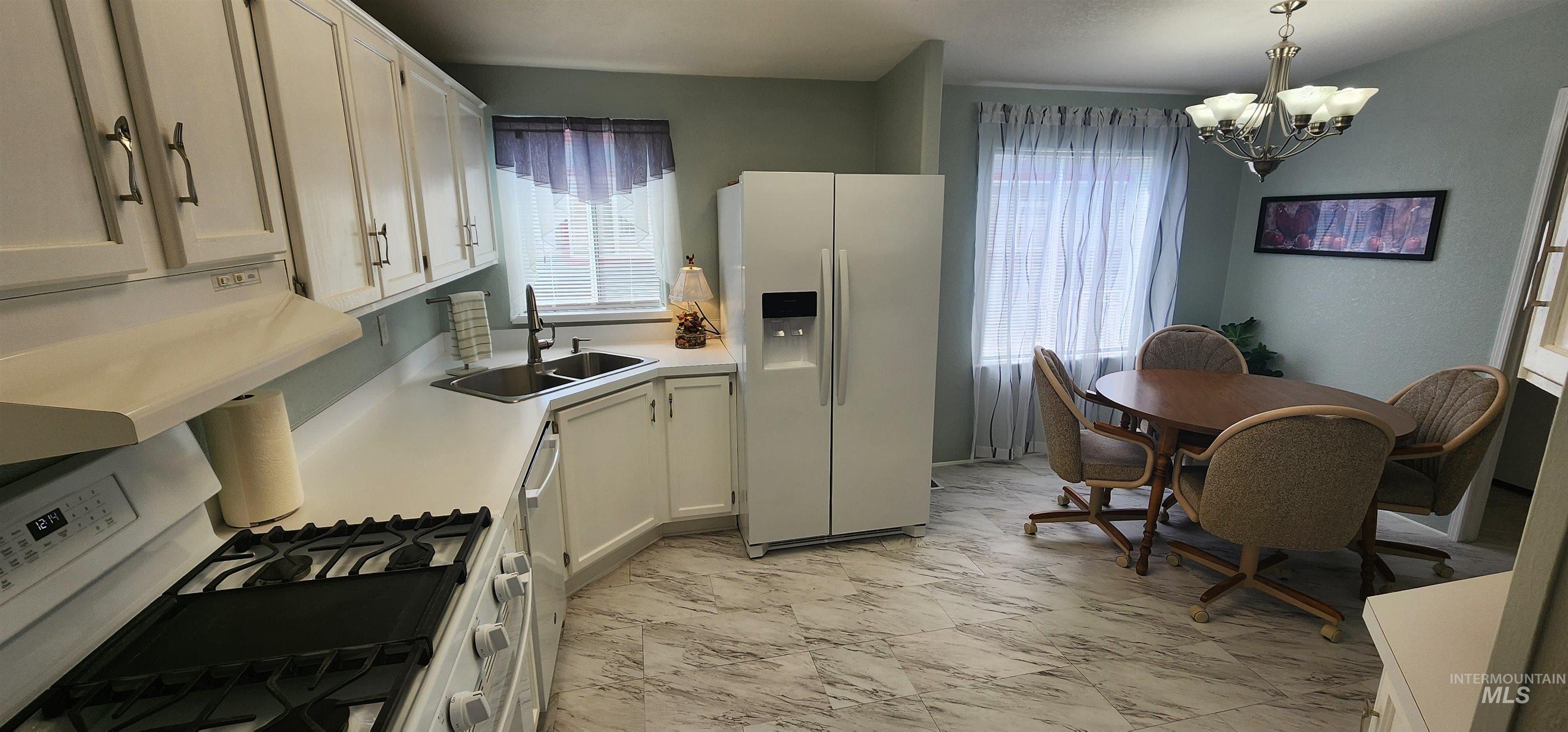 2115 6th Ave, Clarkston, Washington 99403, 3 Bedrooms, 2 Bathrooms, Residential For Sale, Price $132,500,MLS 98961925