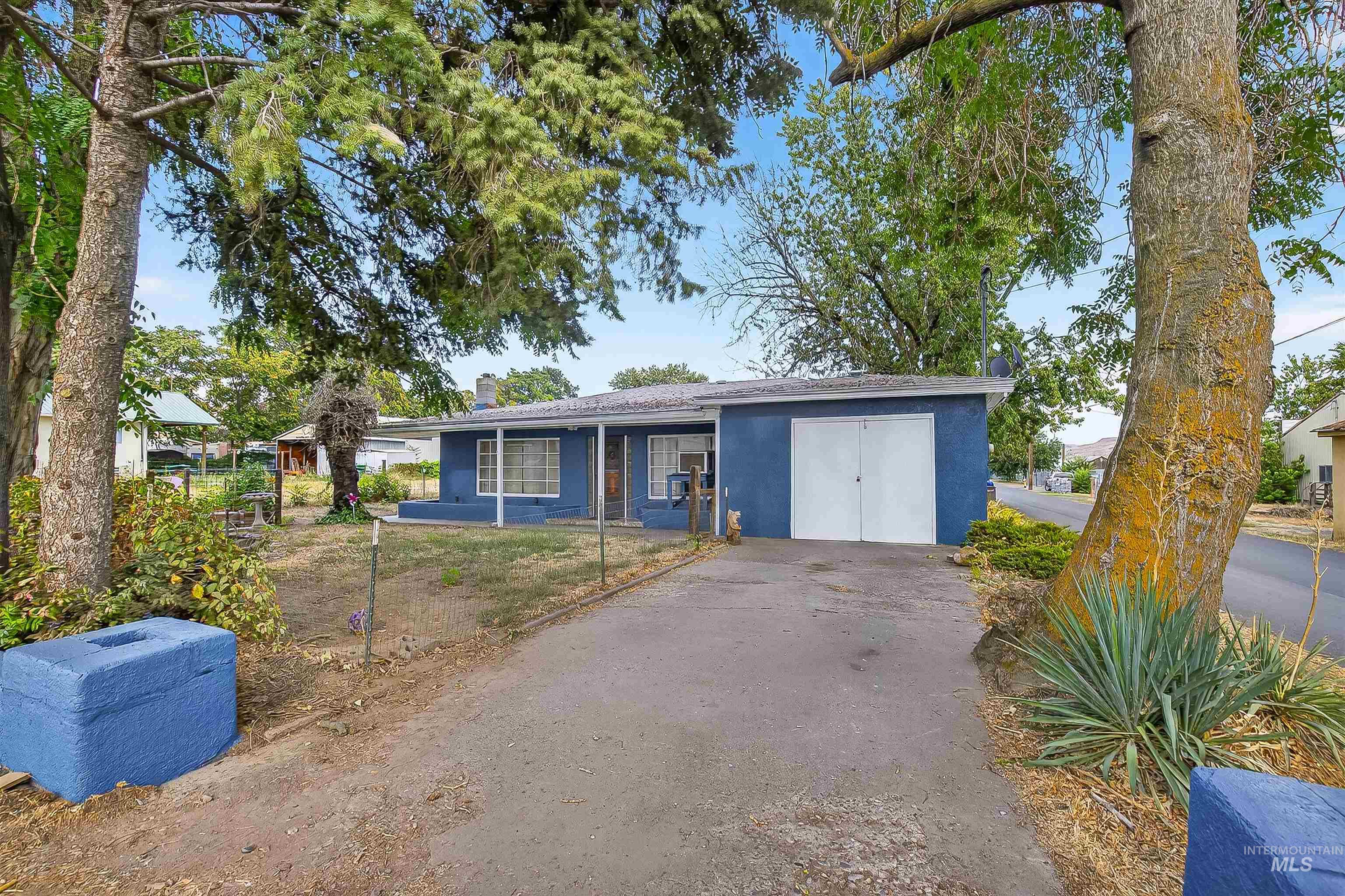 705 28th St N, Lewiston, Idaho 83501, 2 Bedrooms, 1 Bathroom, Residential For Sale, Price $375,000,MLS 98961928