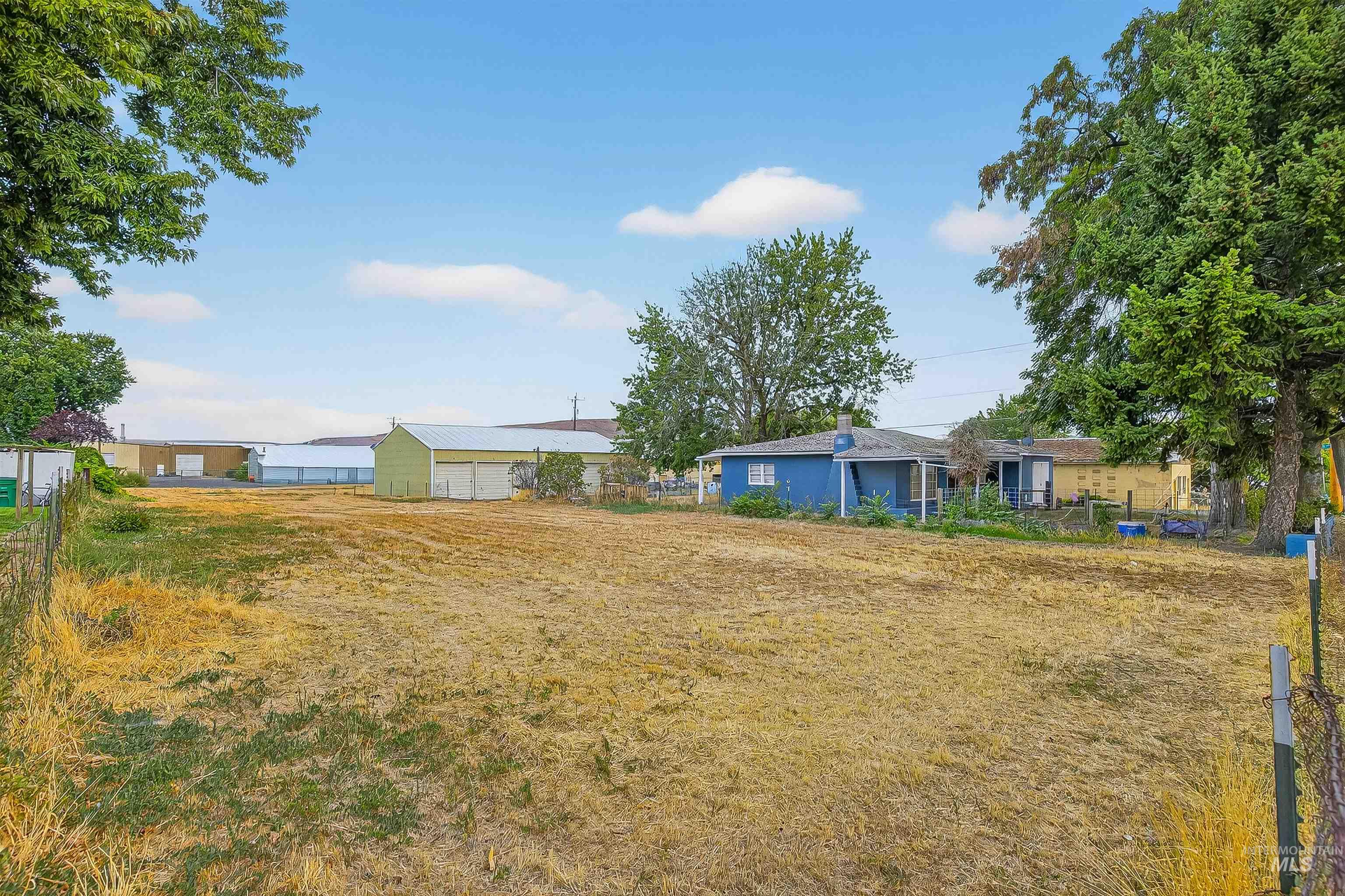 705 28th St N, Lewiston, Idaho 83501, 2 Bedrooms, 1 Bathroom, Residential For Sale, Price $375,000,MLS 98961928