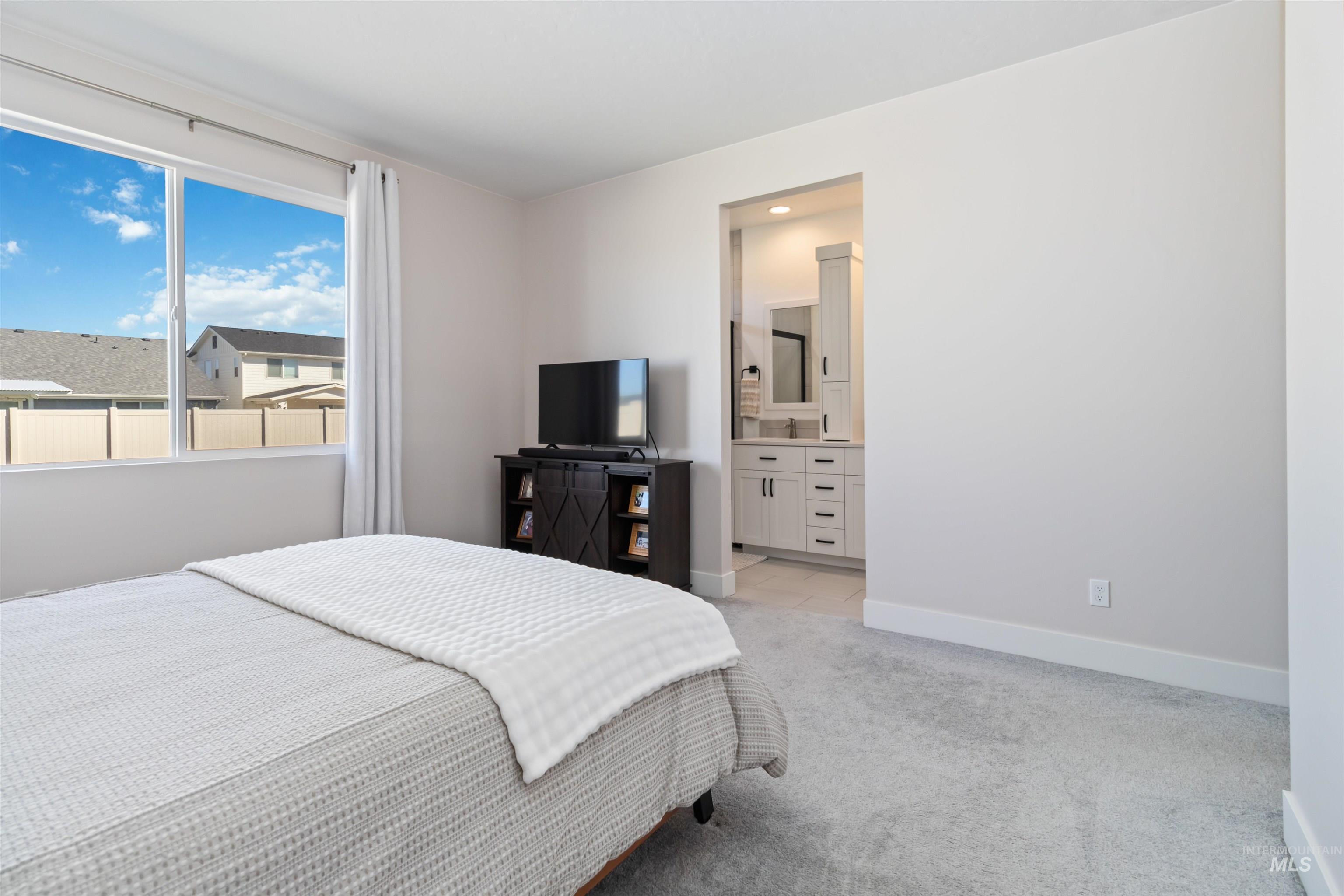 11912 W Verona, Nampa, Idaho 83686, 4 Bedrooms, 2 Bathrooms, Residential For Sale, Price $474,999, 98961929