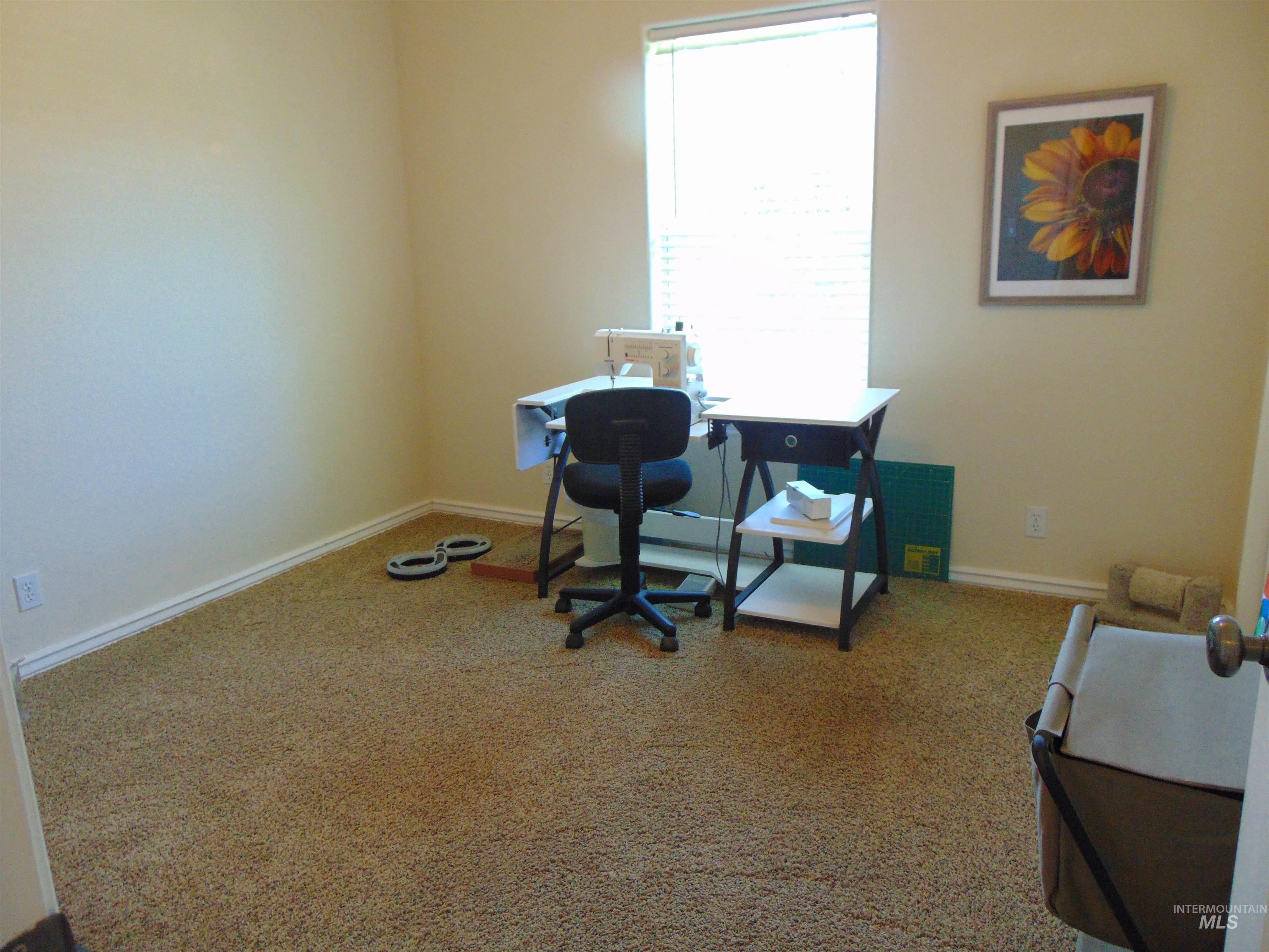 2543 Lauren Dr., Ontario, Oregon 97914, 4 Bedrooms, 2.5 Bathrooms, Residential For Sale, Price $511,000, 98961942