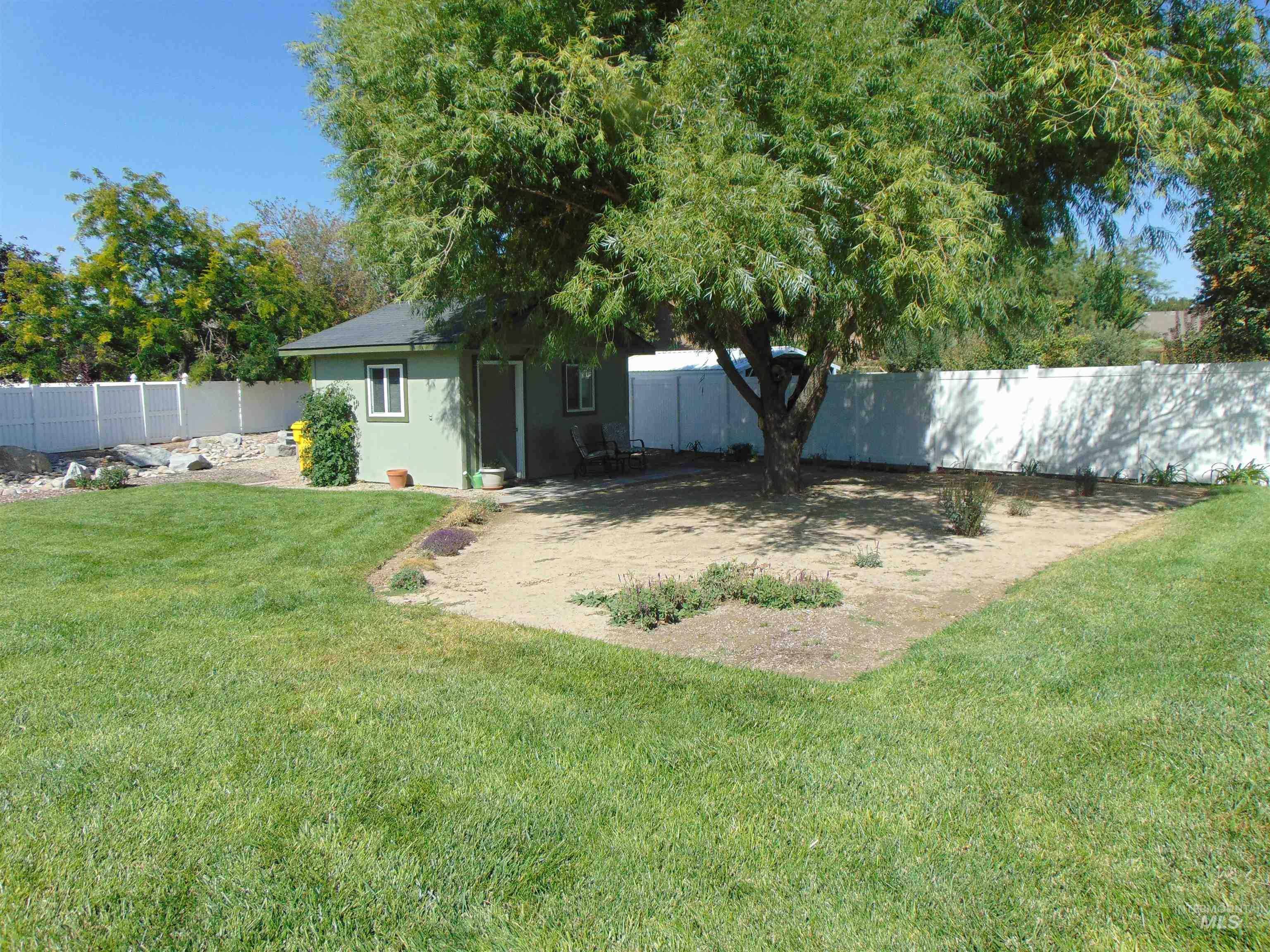 2543 Lauren Dr., Ontario, Oregon 97914, 4 Bedrooms, 2.5 Bathrooms, Residential For Sale, Price $511,000, 98961942