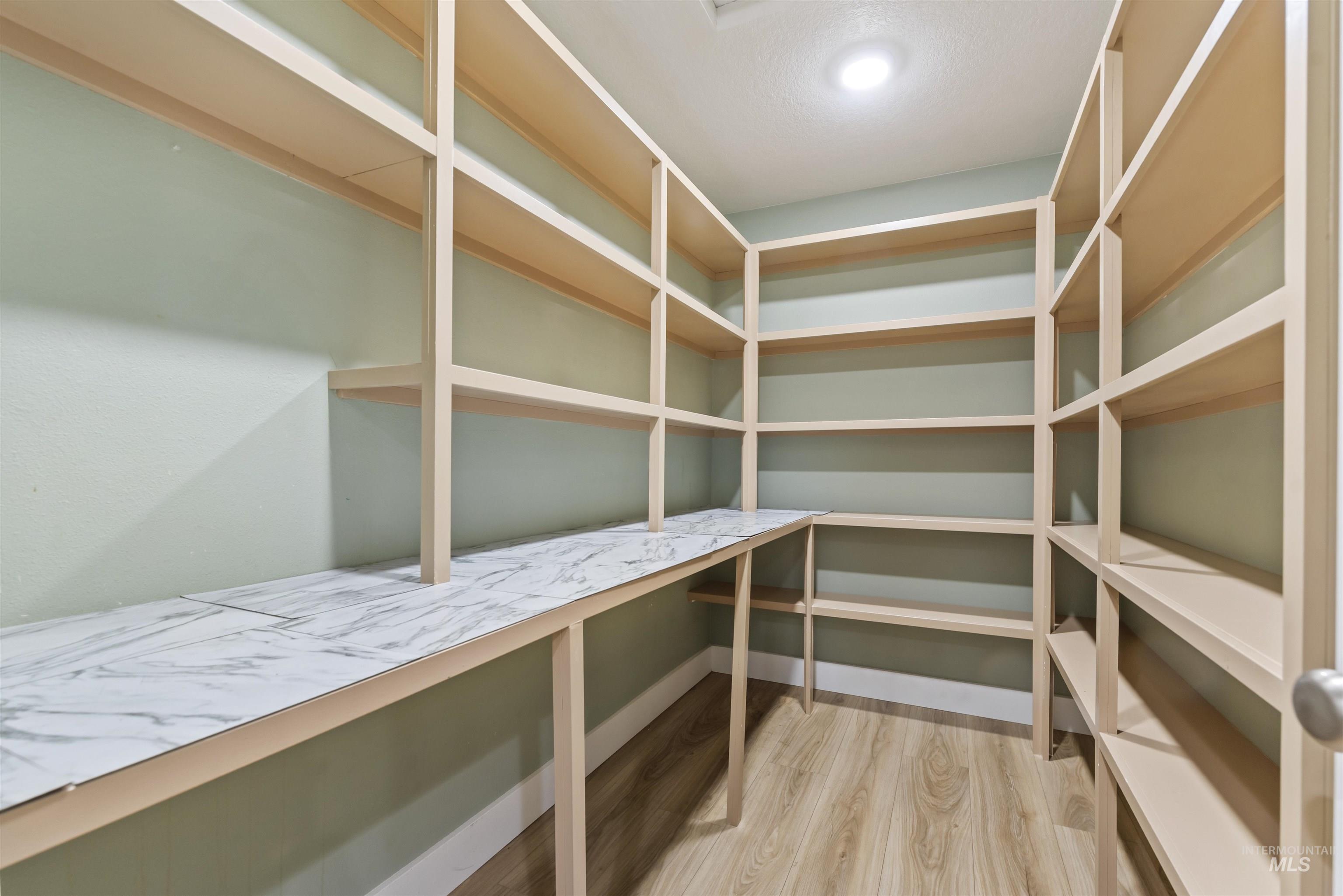 3160 E Springwood, Meridian, Idaho 83642, 6 Bedrooms, 4 Bathrooms, Residential For Sale, Price $1,550,000,MLS 98961988