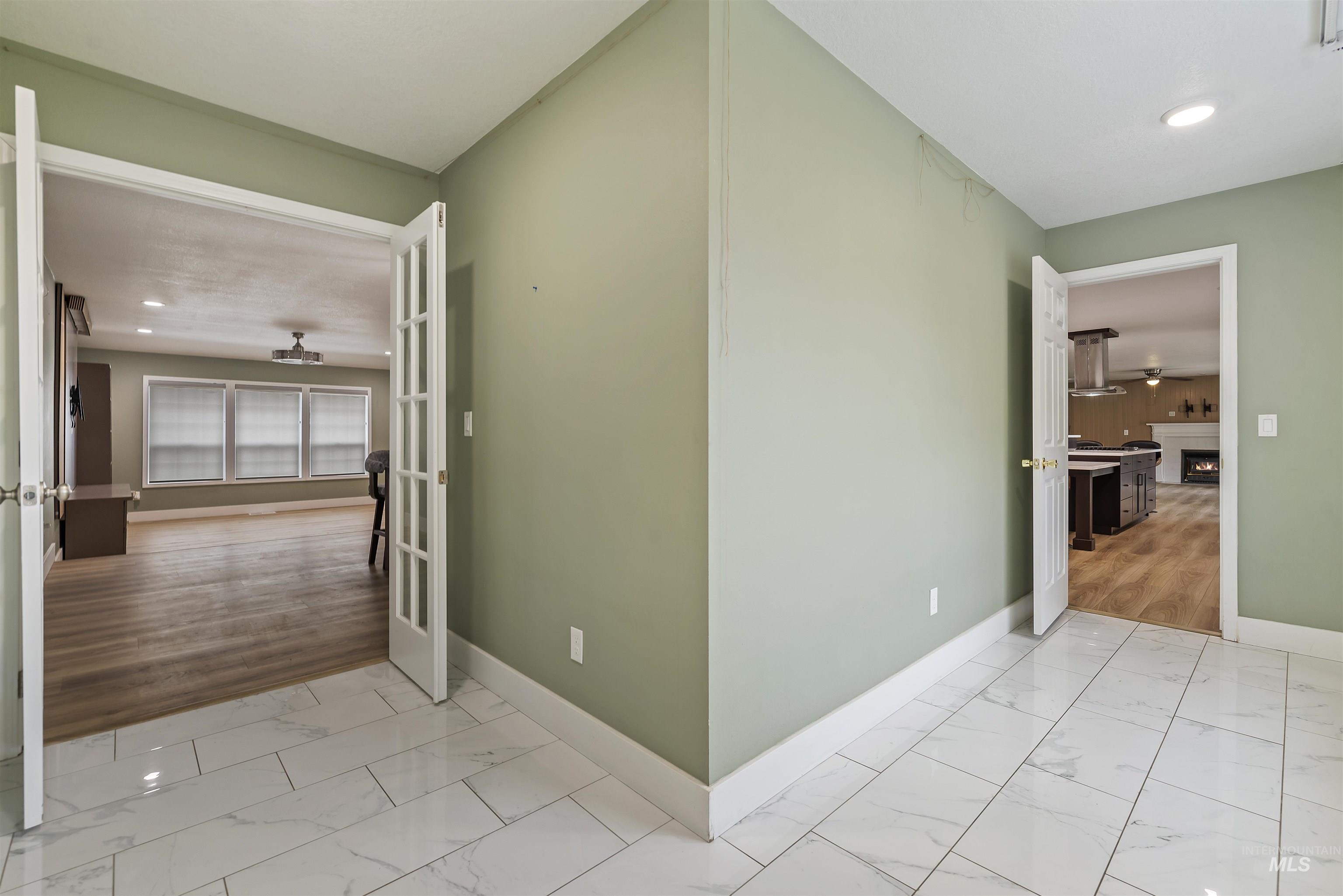 3160 E Springwood, Meridian, Idaho 83642, 6 Bedrooms, 4 Bathrooms, Residential For Sale, Price $1,550,000,MLS 98961988