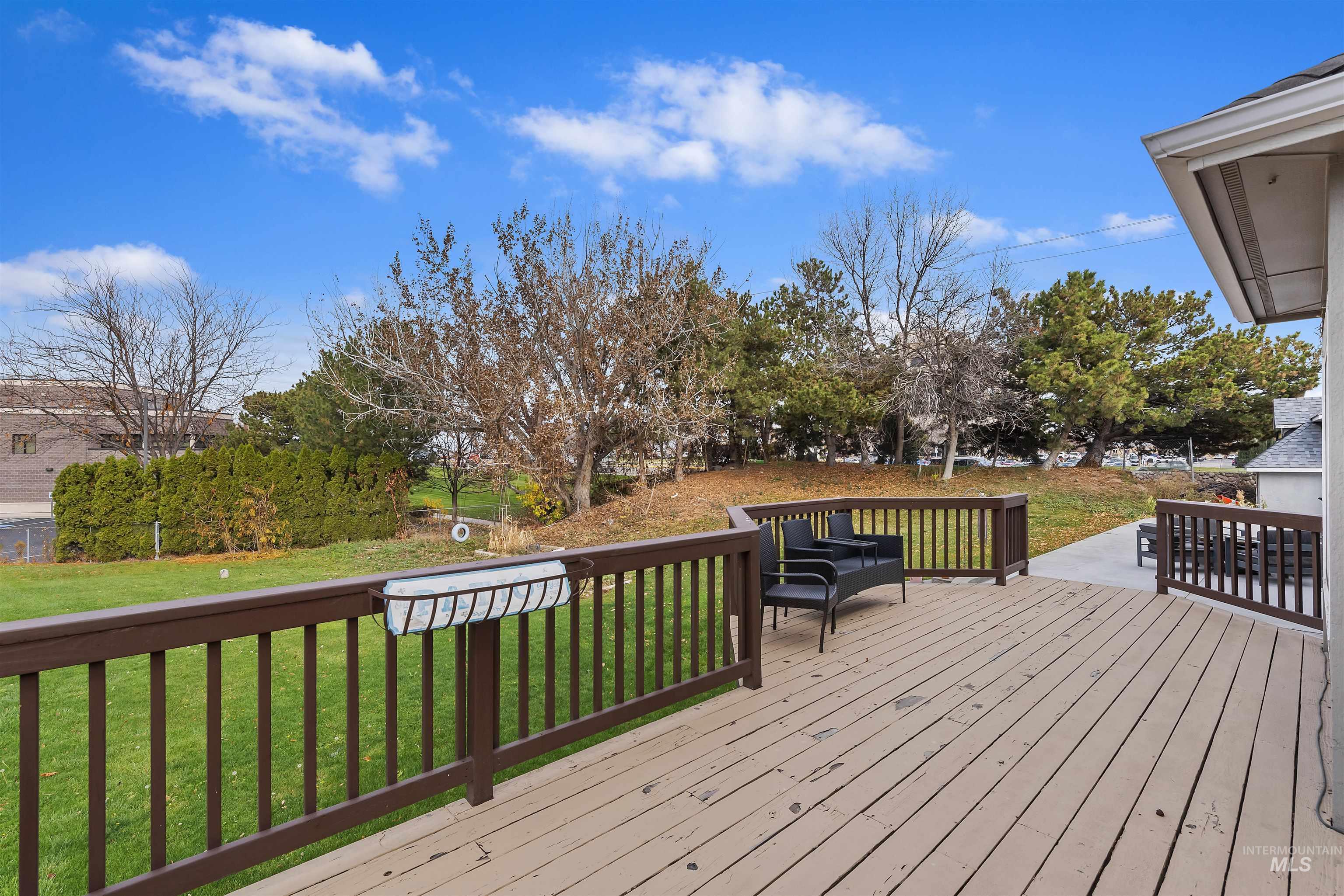 3160 E Springwood, Meridian, Idaho 83642, 6 Bedrooms, 4 Bathrooms, Residential For Sale, Price $1,550,000,MLS 98961988