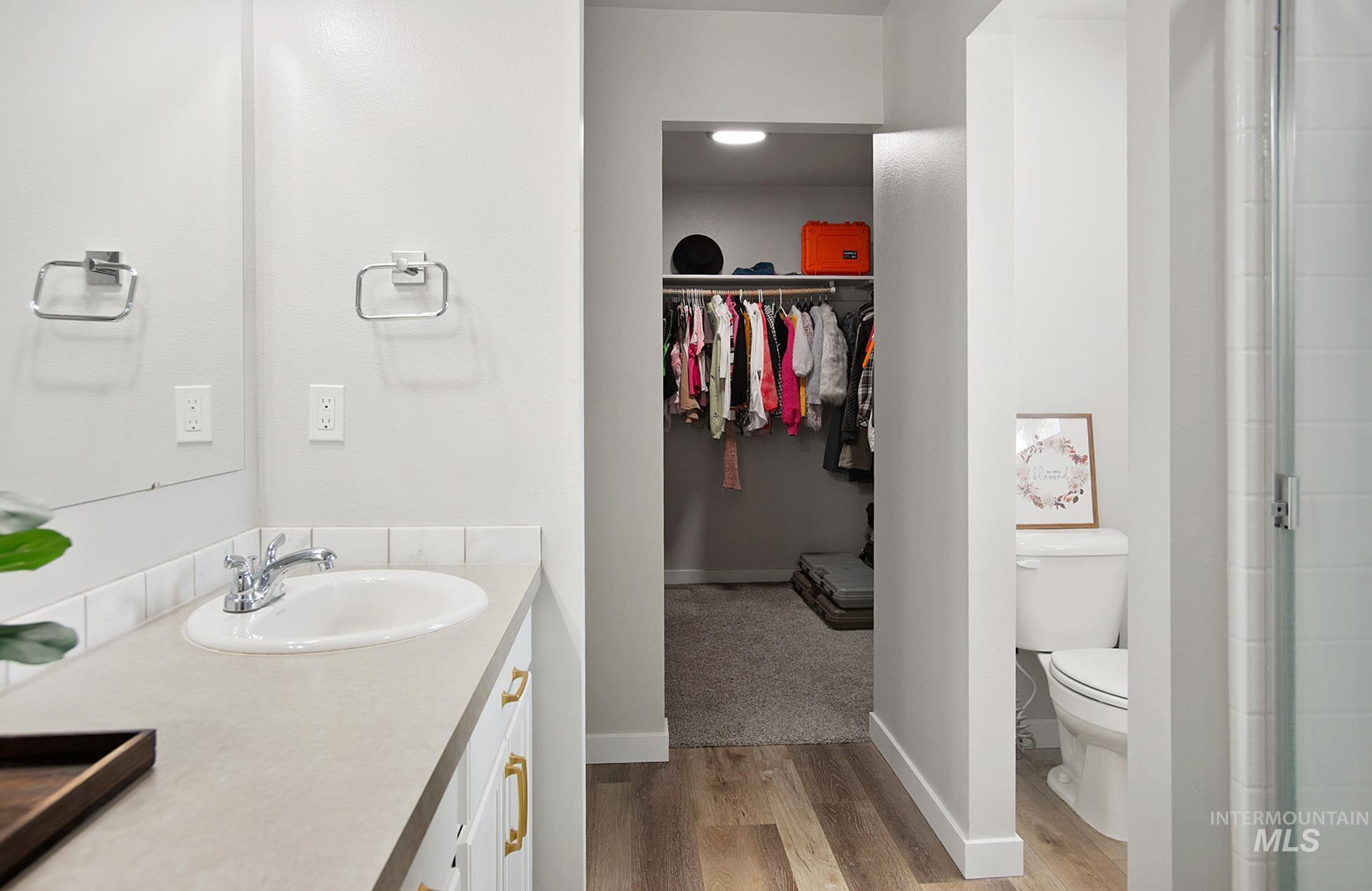 937 S Nautilus Ave, Boise, Idaho 83709, 4 Bedrooms, 2 Bathrooms, Residential For Sale, Price $529,000,MLS 98961999