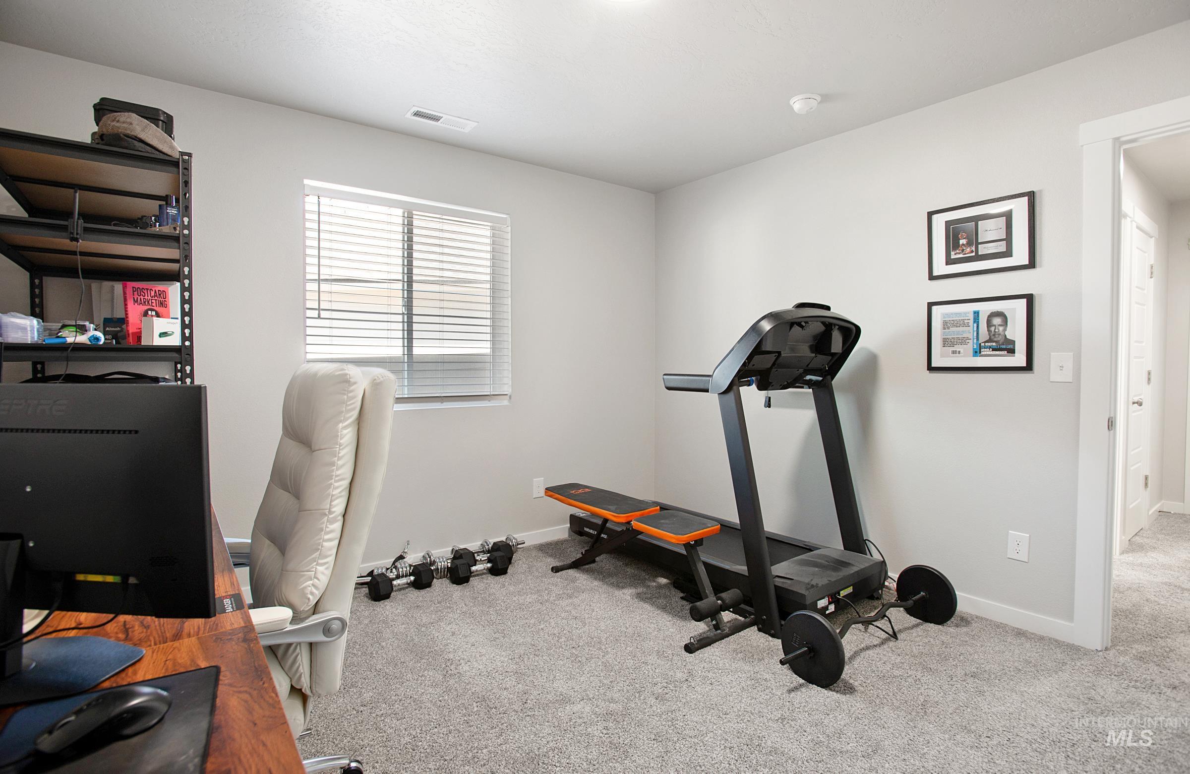 937 S Nautilus Ave, Boise, Idaho 83709, 4 Bedrooms, 2 Bathrooms, Residential For Sale, Price $529,000,MLS 98961999