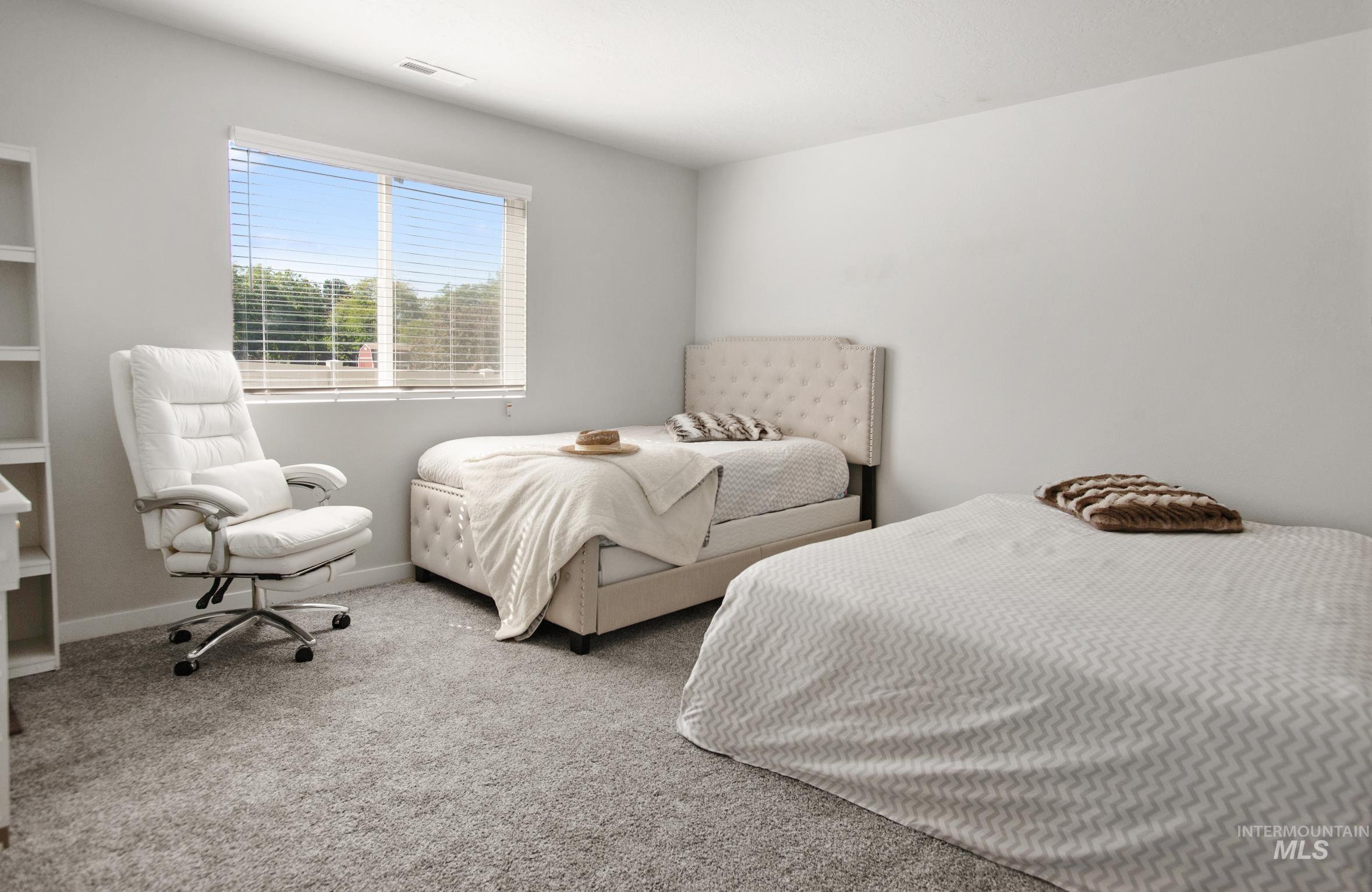 937 S Nautilus Ave, Boise, Idaho 83709, 4 Bedrooms, 2 Bathrooms, Residential For Sale, Price $529,000,MLS 98961999