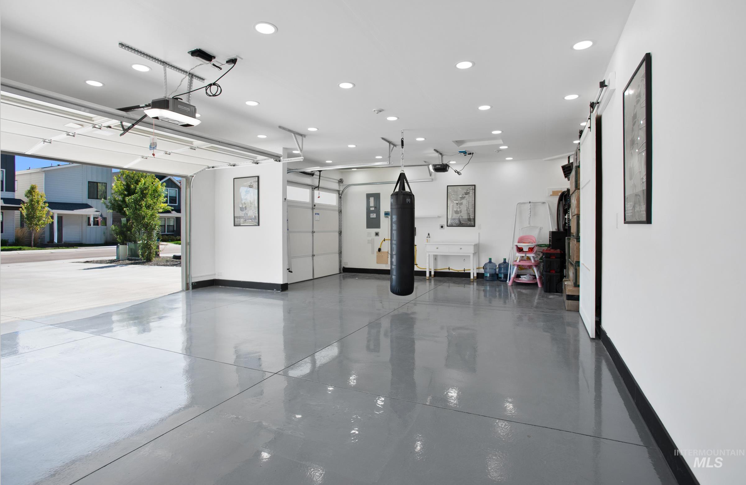 937 S Nautilus Ave, Boise, Idaho 83709, 4 Bedrooms, 2 Bathrooms, Residential For Sale, Price $529,000,MLS 98961999