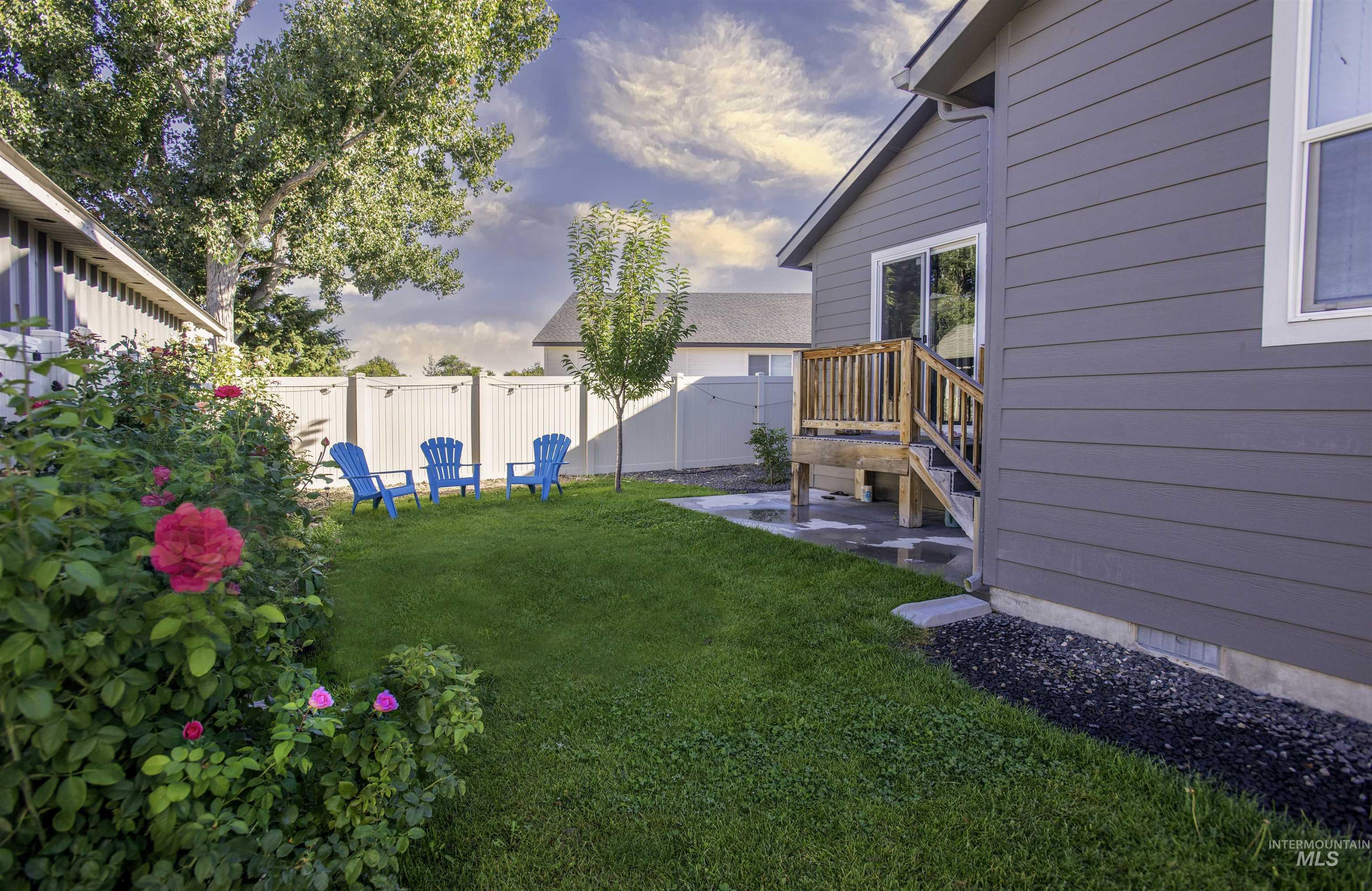 937 S Nautilus Ave, Boise, Idaho 83709, 4 Bedrooms, 2 Bathrooms, Residential For Sale, Price $529,000,MLS 98961999