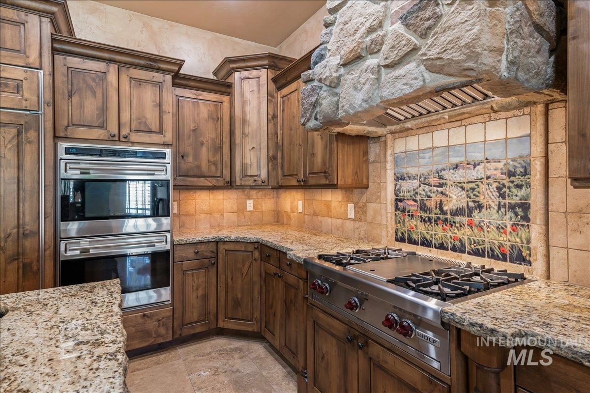 4324 W Briar Rock Ct, Eagle, Idaho 83616, 4 Bedrooms, 3.5 Bathrooms, Residential For Sale, Price $1,125,000,MLS 98962049