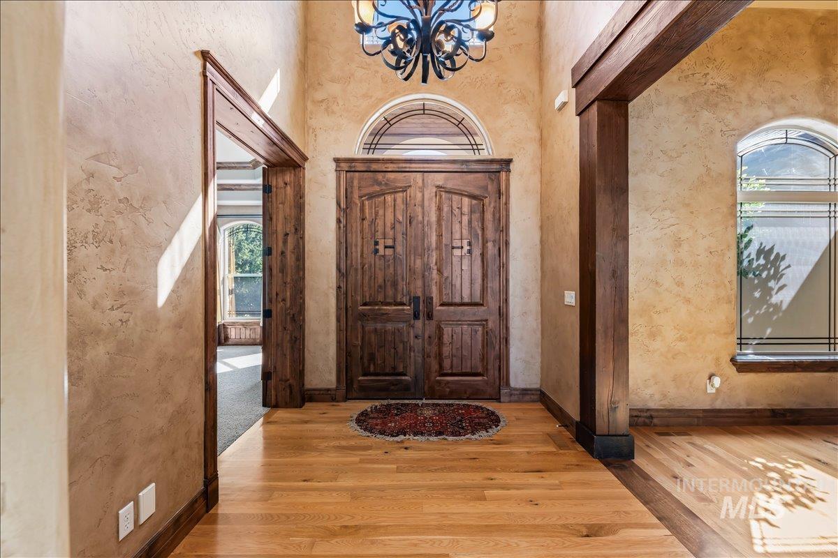 4324 W Briar Rock Ct, Eagle, Idaho 83616, 4 Bedrooms, 3.5 Bathrooms, Residential For Sale, Price $1,125,000,MLS 98962049