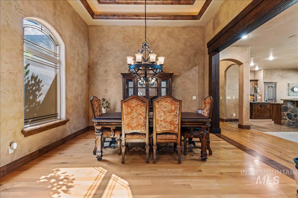 4324 W Briar Rock Ct, Eagle, Idaho 83616, 4 Bedrooms, 3.5 Bathrooms, Residential For Sale, Price $1,125,000,MLS 98962049