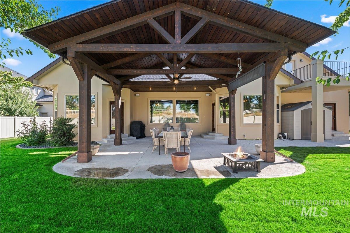 4324 W Briar Rock Ct, Eagle, Idaho 83616, 4 Bedrooms, 3.5 Bathrooms, Residential For Sale, Price $1,125,000,MLS 98962049