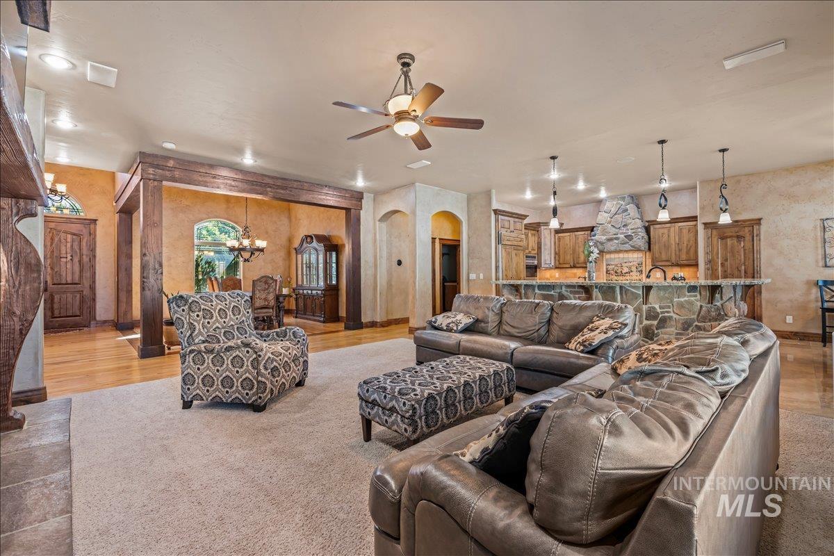 4324 W Briar Rock Ct, Eagle, Idaho 83616, 4 Bedrooms, 3.5 Bathrooms, Residential For Sale, Price $1,125,000,MLS 98962049