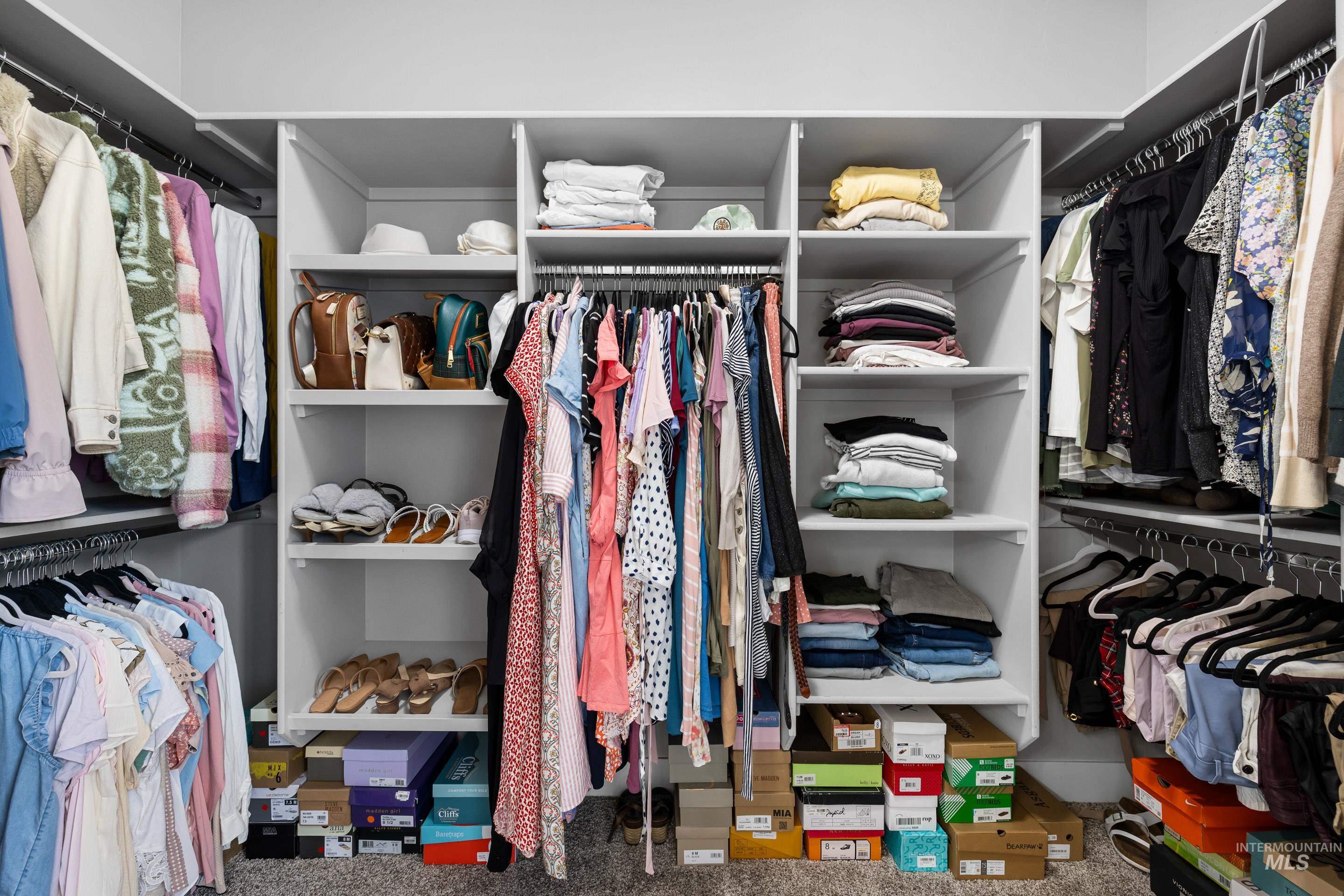 4569 N Tirso Ave, Meridian, Idaho 83646, 3 Bedrooms, 2 Bathrooms, Residential For Sale, Price $619,900,MLS 98962051