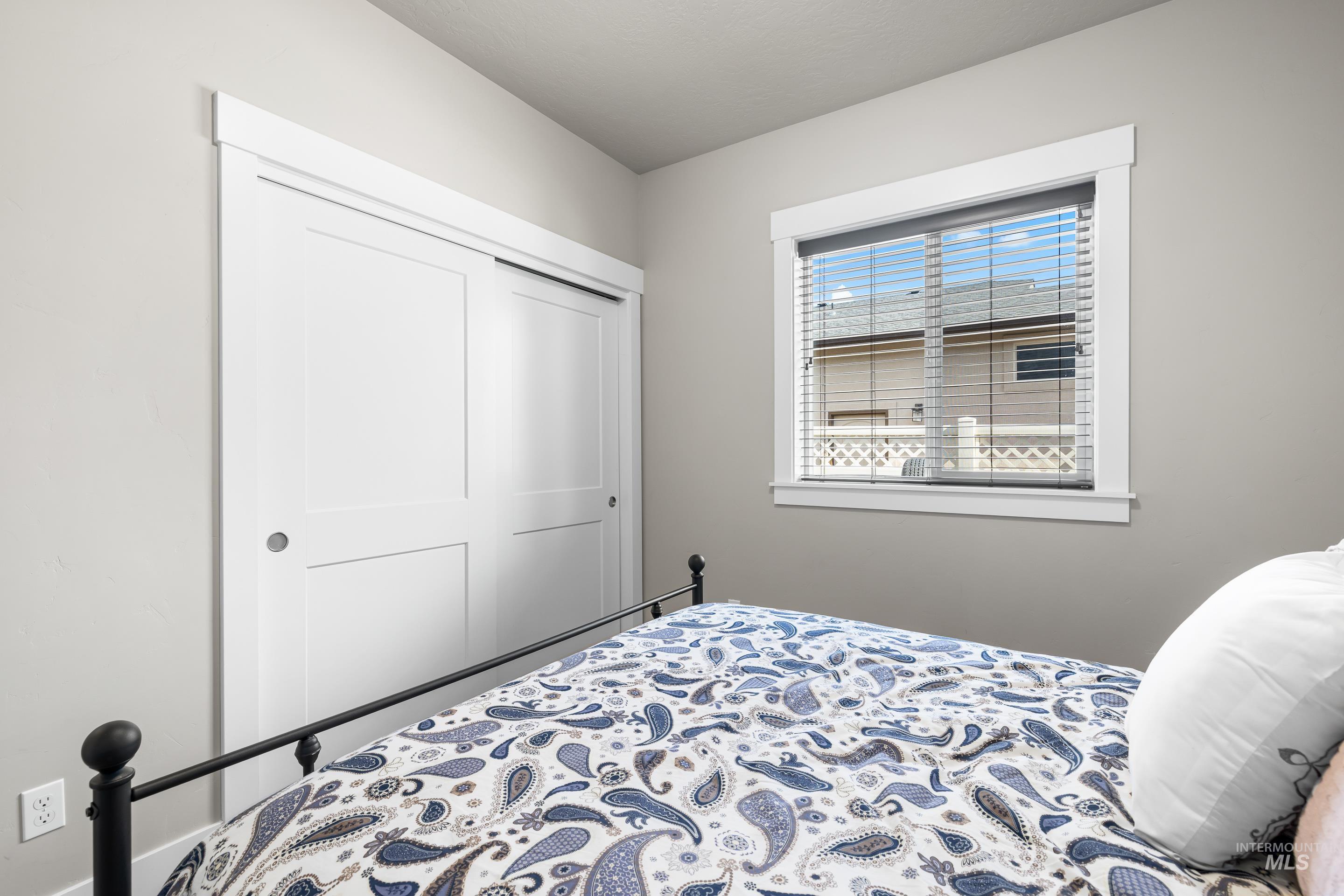 4569 N Tirso Ave, Meridian, Idaho 83646, 3 Bedrooms, 2 Bathrooms, Residential For Sale, Price $619,900,MLS 98962051