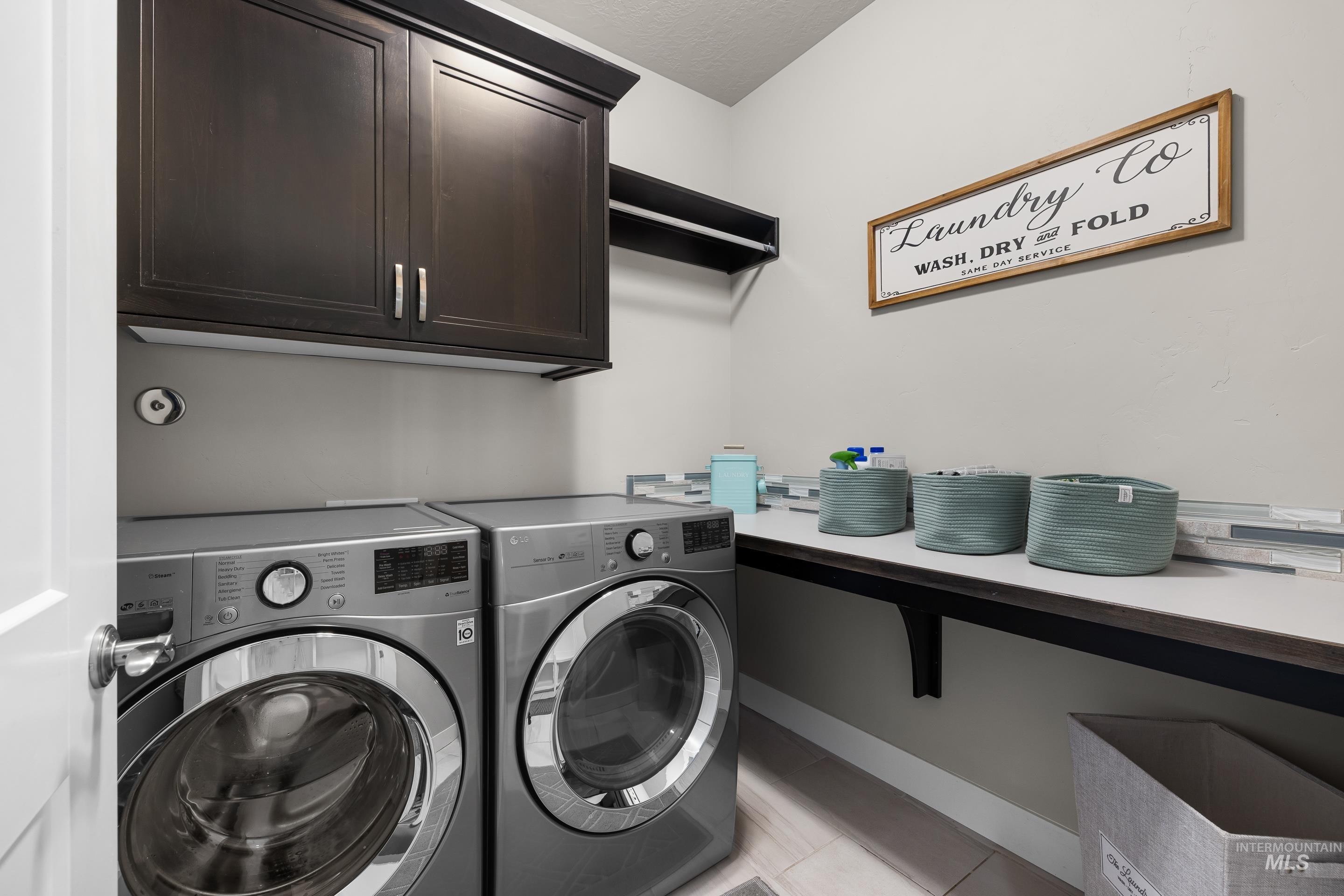 4569 N Tirso Ave, Meridian, Idaho 83646, 3 Bedrooms, 2 Bathrooms, Residential For Sale, Price $619,900,MLS 98962051