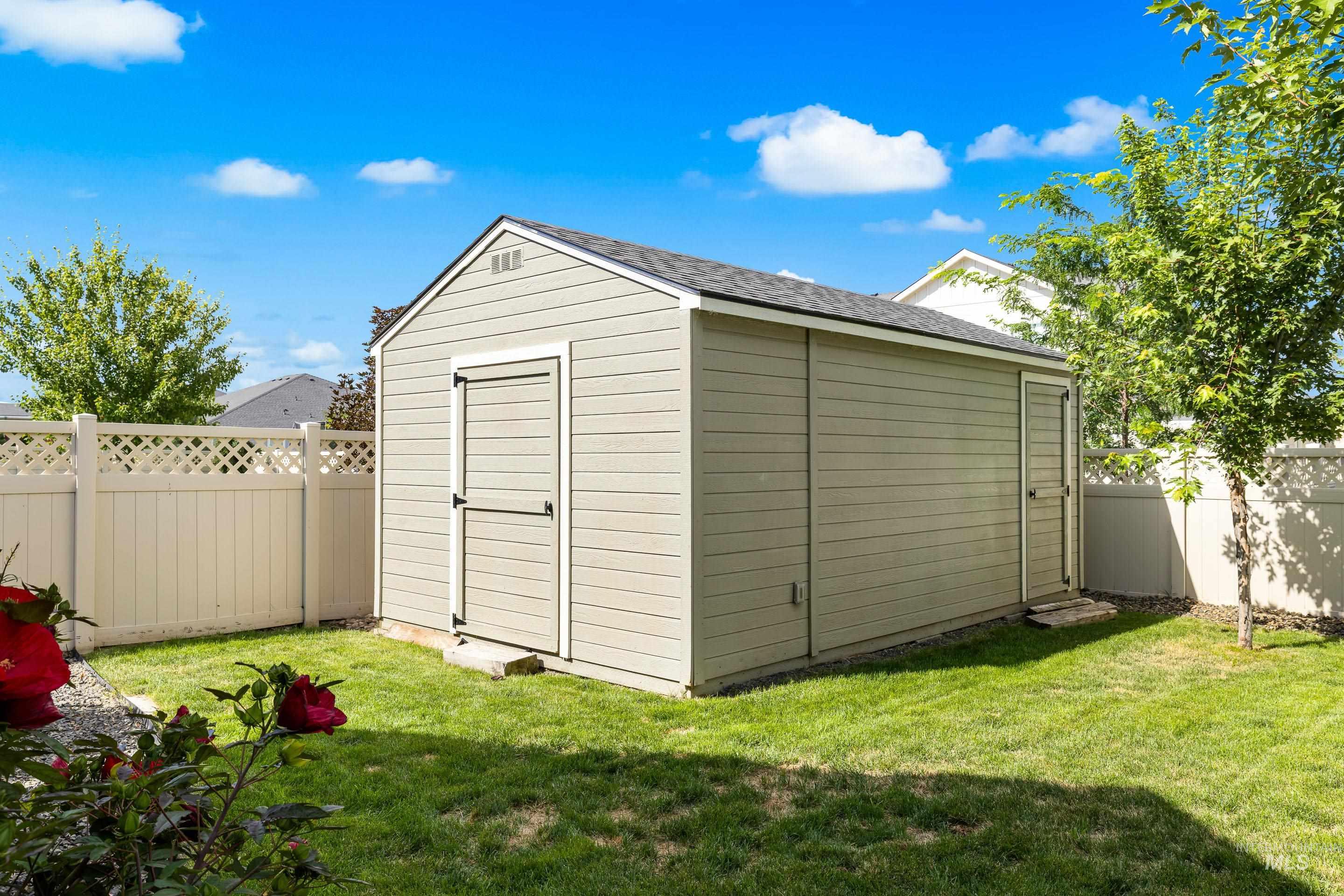 4569 N Tirso Ave, Meridian, Idaho 83646, 3 Bedrooms, 2 Bathrooms, Residential For Sale, Price $619,900,MLS 98962051