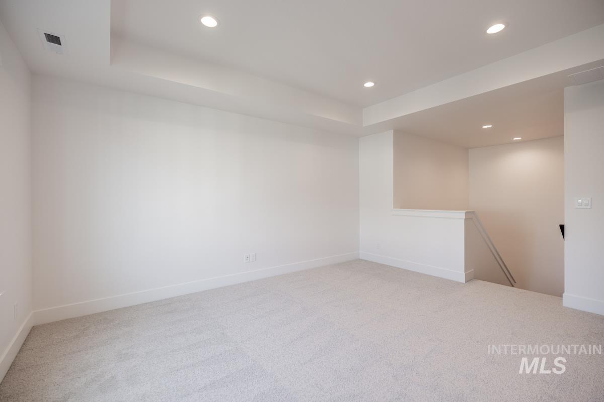 10261 Stony Oak Ct., Nampa, Idaho 83687, 3 Bedrooms, 3 Bathrooms, Residential For Sale, Price $564,900,MLS 98962052