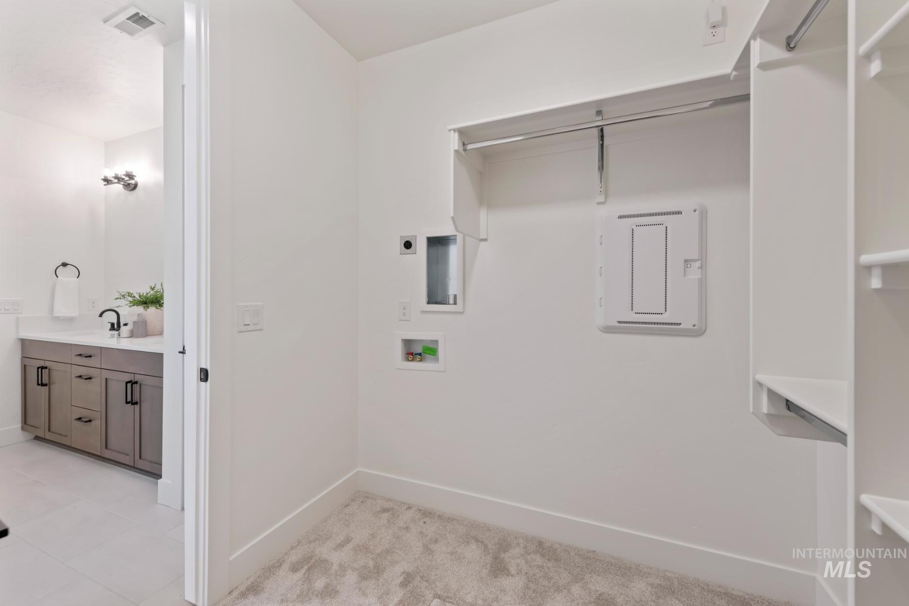 1343 W. Malbar St, Meridian, Idaho 83646, 3 Bedrooms, 2.5 Bathrooms, Residential For Sale, Price $674,800,MLS 98962064