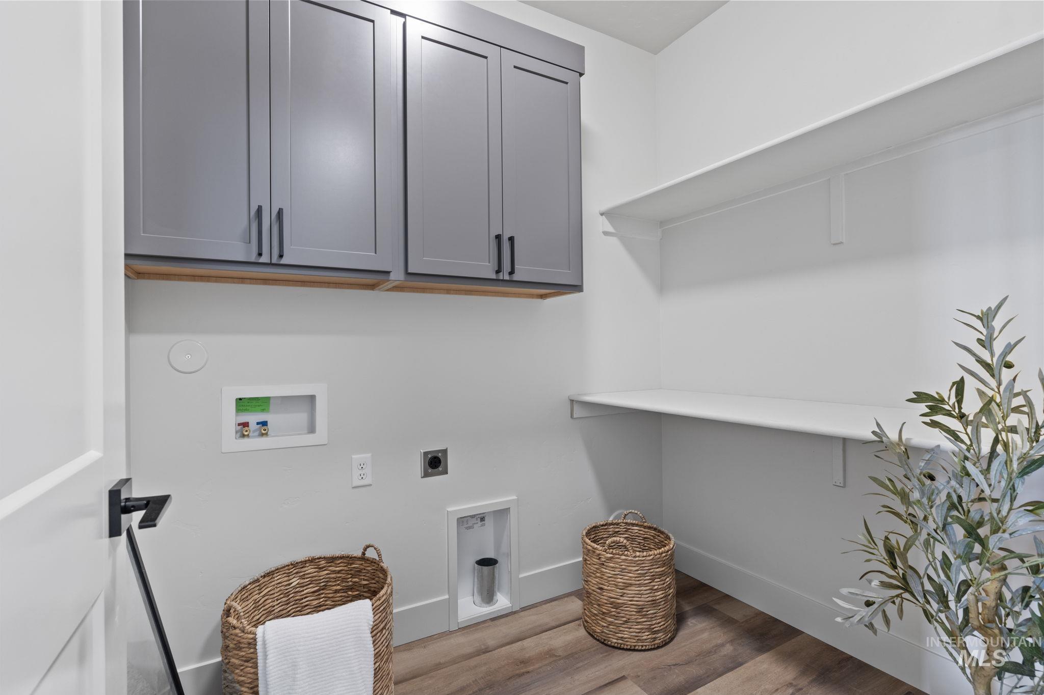 420 S Diesel Way, Boise, Idaho 83716, 5 Bedrooms, 2.5 Bathrooms, Residential For Sale, Price $589,999, 98962072