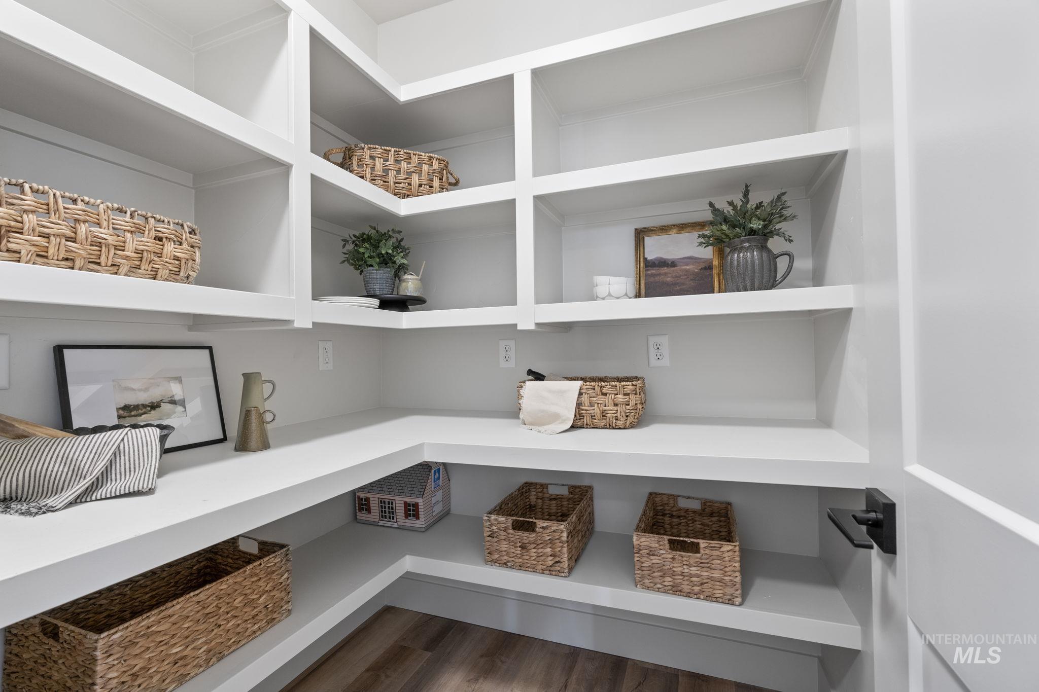 420 S Diesel Way, Boise, Idaho 83716, 5 Bedrooms, 2.5 Bathrooms, Residential For Sale, Price $589,999, 98962072