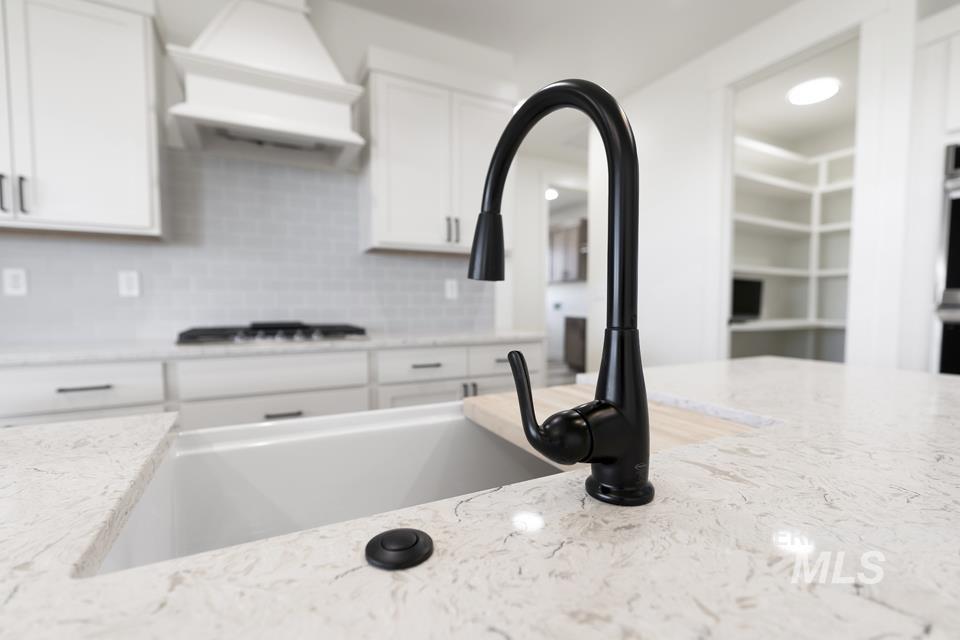 405 S Diesel Way, Boise, Idaho 83716, 4 Bedrooms, 2.5 Bathrooms, Residential For Sale, Price $629,999,MLS 98962075