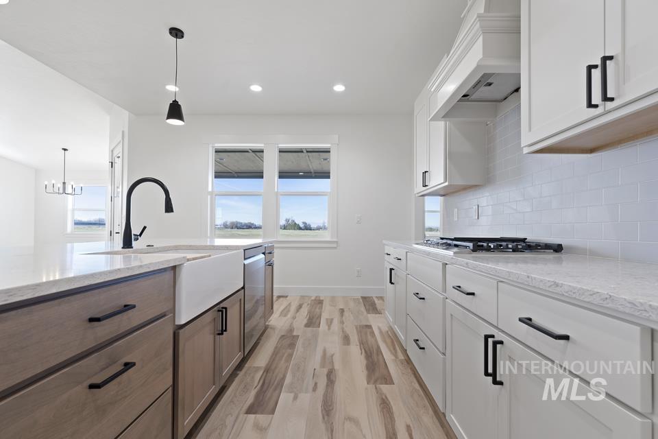 405 S Diesel Way, Boise, Idaho 83716, 4 Bedrooms, 2.5 Bathrooms, Residential For Sale, Price $629,999,MLS 98962075