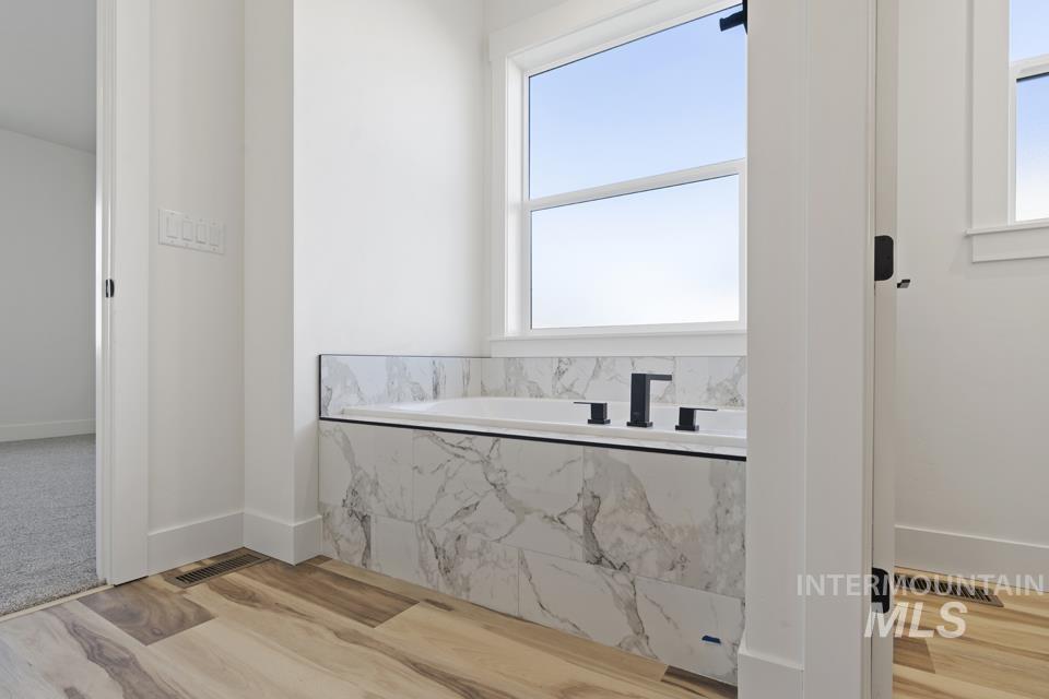 405 S Diesel Way, Boise, Idaho 83716, 4 Bedrooms, 2.5 Bathrooms, Residential For Sale, Price $629,999,MLS 98962075